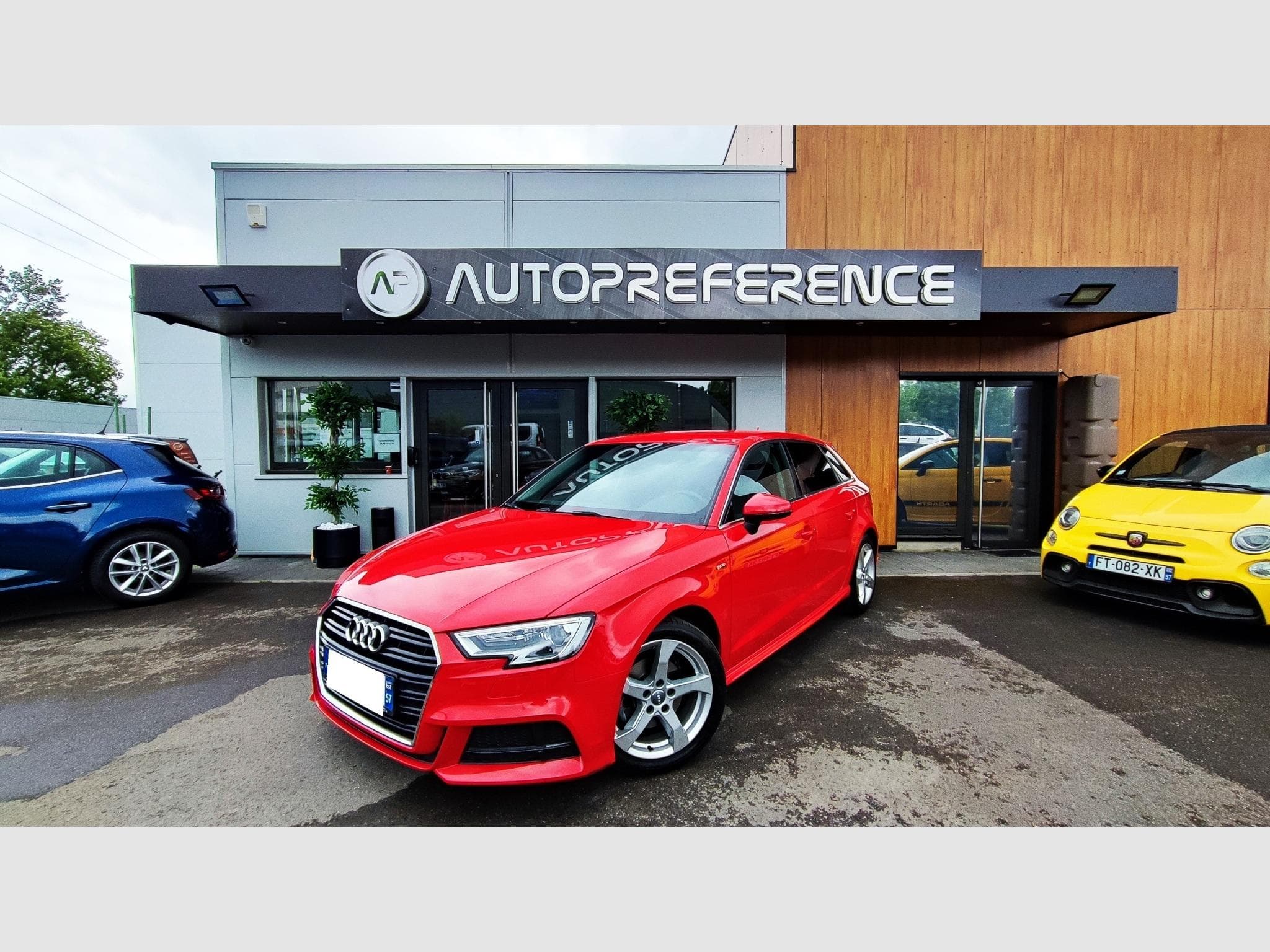 Audi A3 SPORTBACK 1.6 TDI 110CH S LINE (2017) - Photo 1
