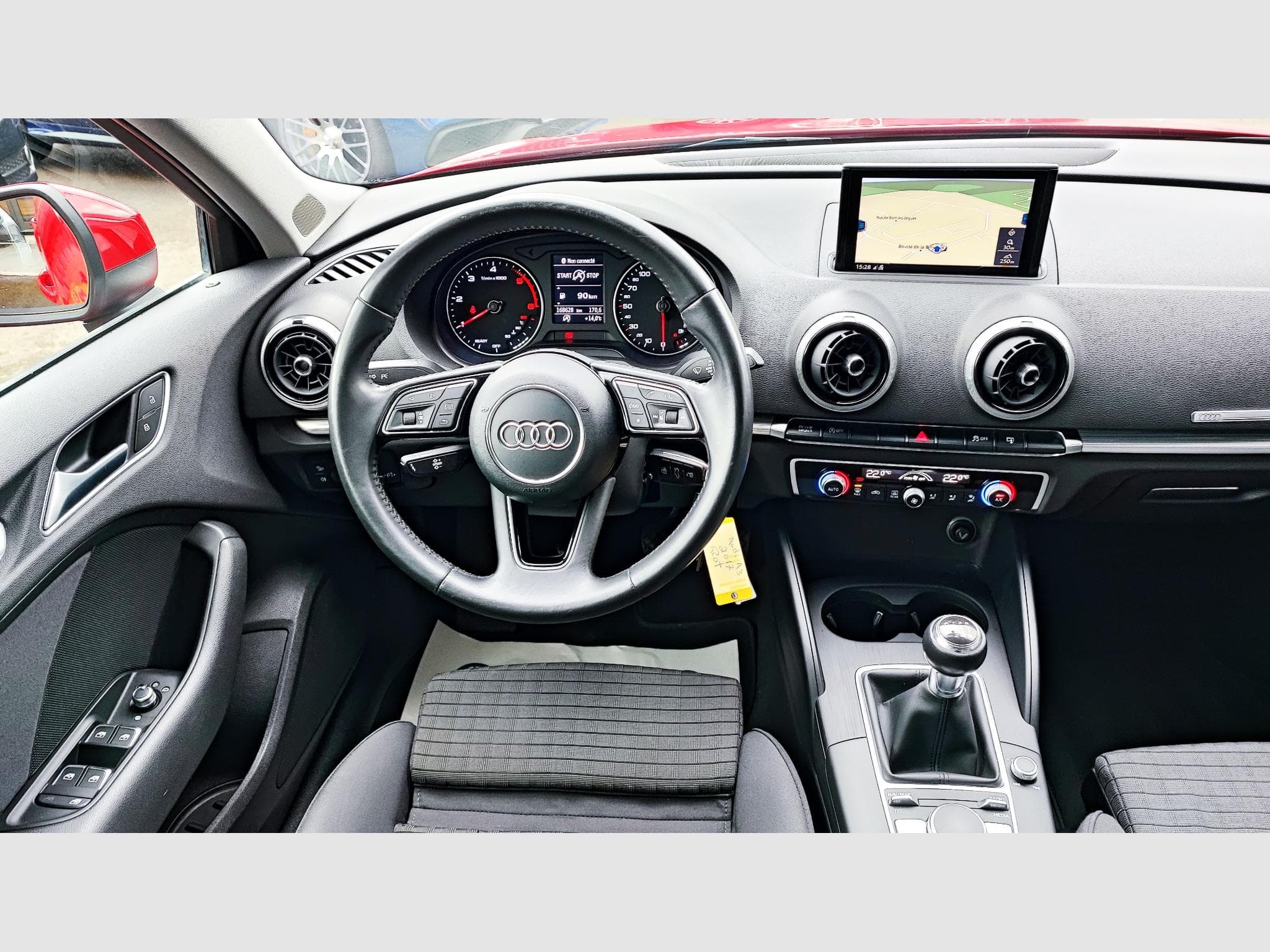 Audi A3 SPORTBACK 1.6 TDI 110CH S LINE (2017) - Photo 19
