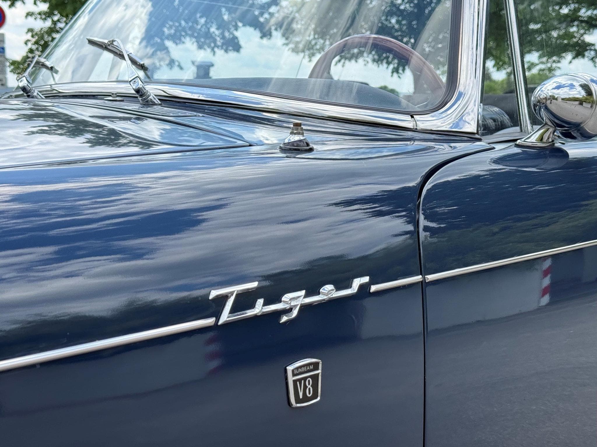 Sunbeam Alpine Tiger 4.2L V8 Convertible (1965) - Photo 3