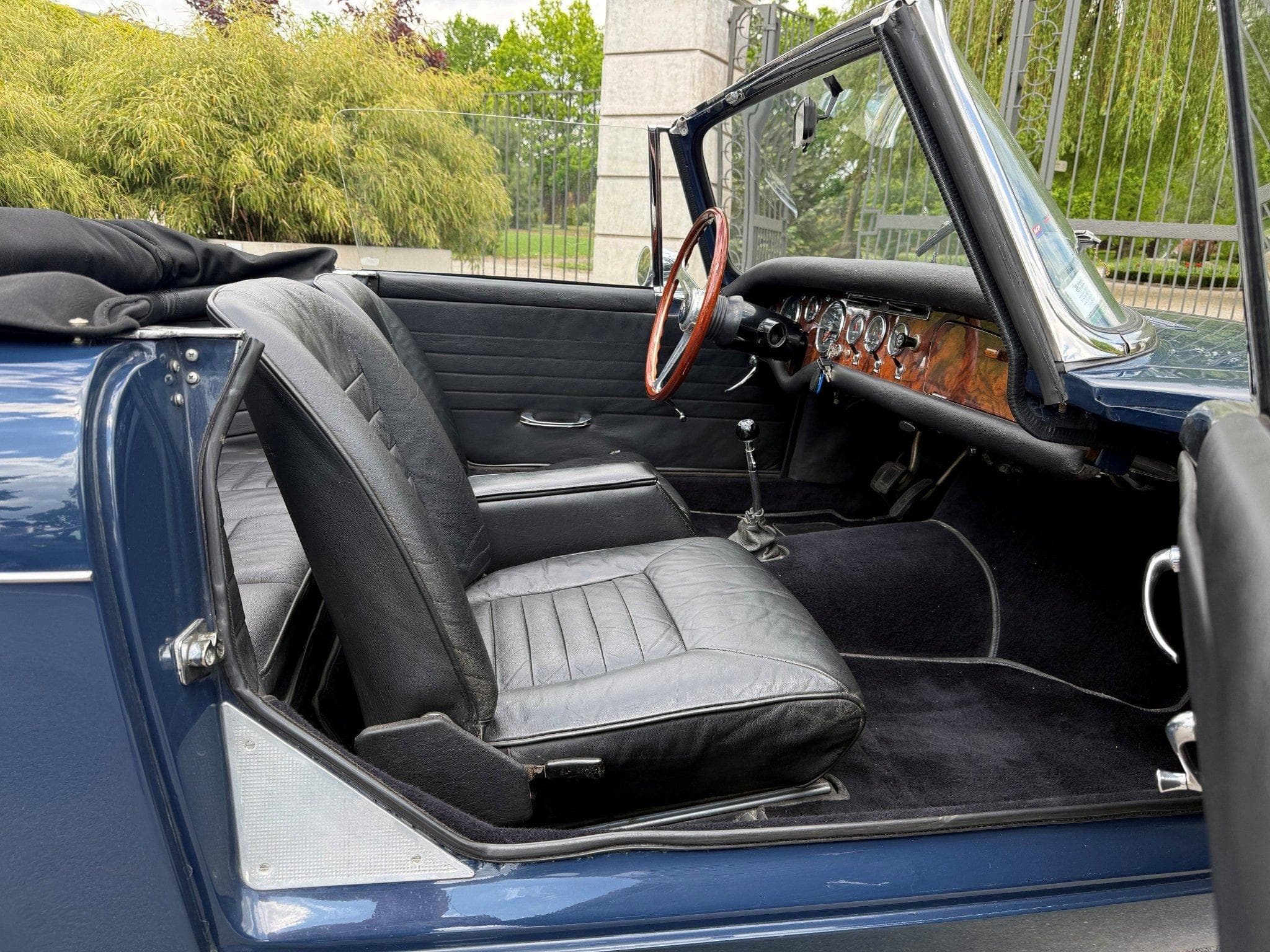 Sunbeam Alpine Tiger 4.2L V8 Convertible (1965) - Photo 10