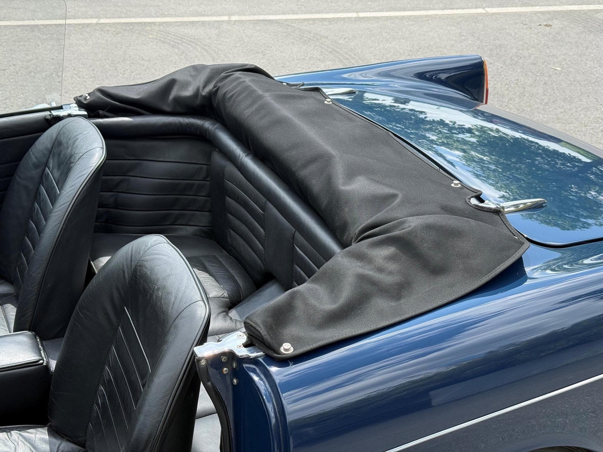Sunbeam Alpine Tiger 4.2L V8 Convertible (1965) - Photo 14