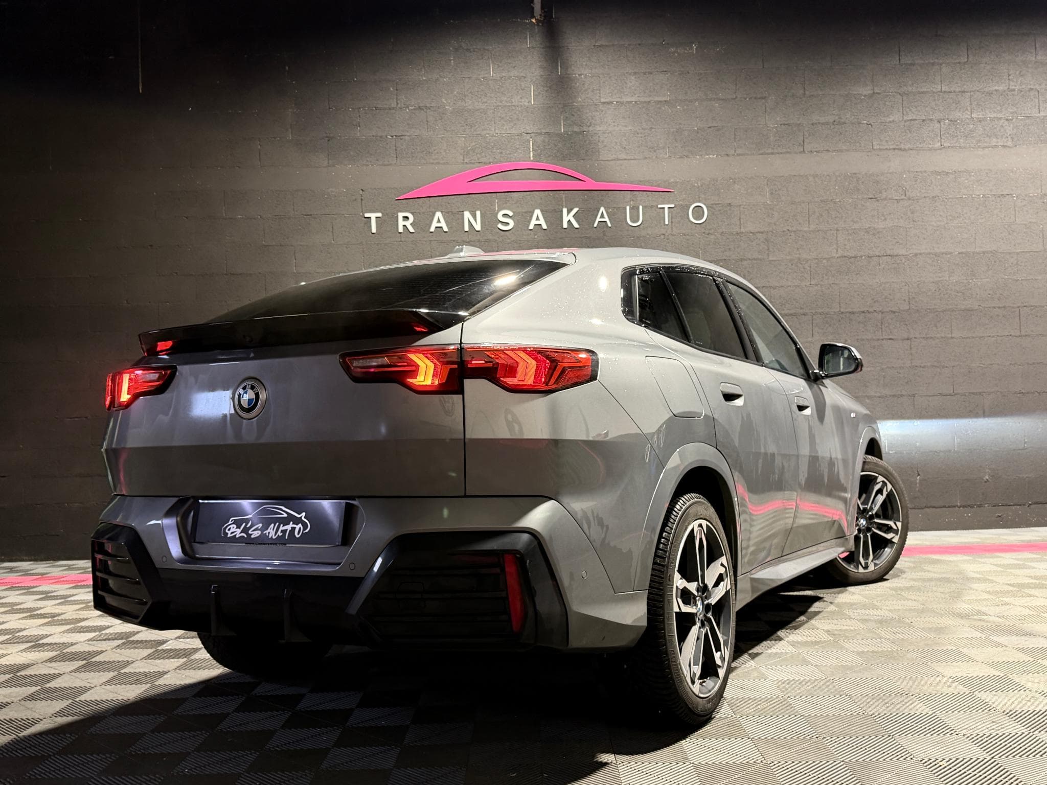BMW X2 20iA Sdrive 170ch M Sport (2024) - Photo 6