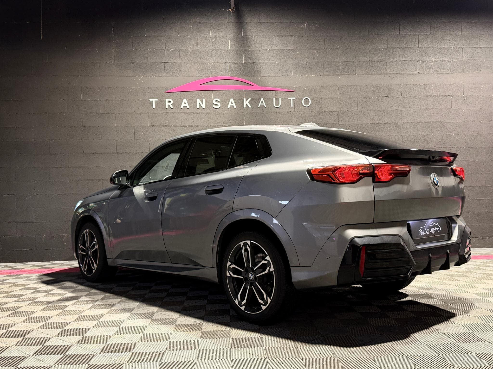 BMW X2 20iA Sdrive 170ch M Sport (2024) - Photo 3
