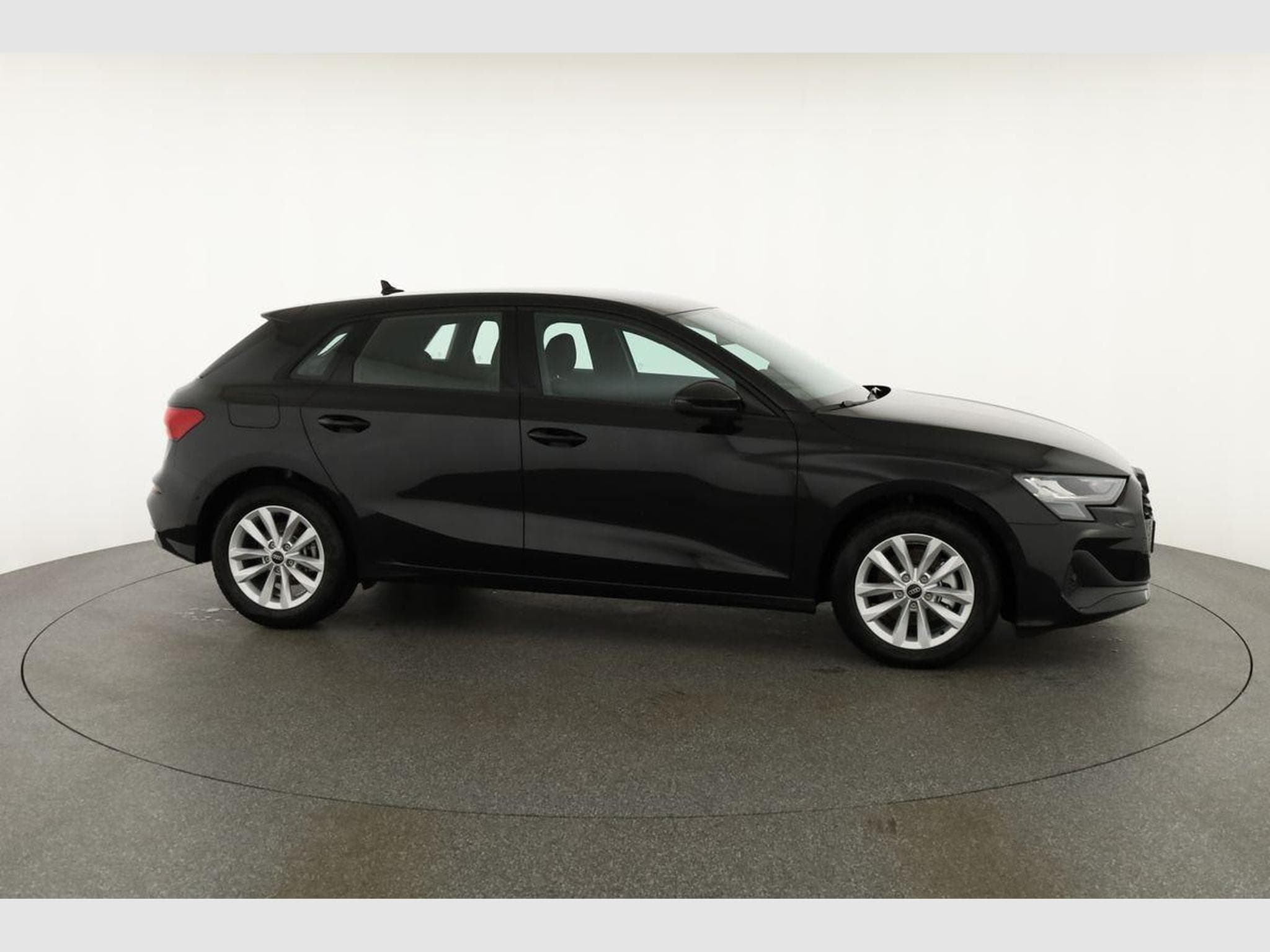 Audi A3 Sportback TFSI 110 kW (2026) - Photo 22