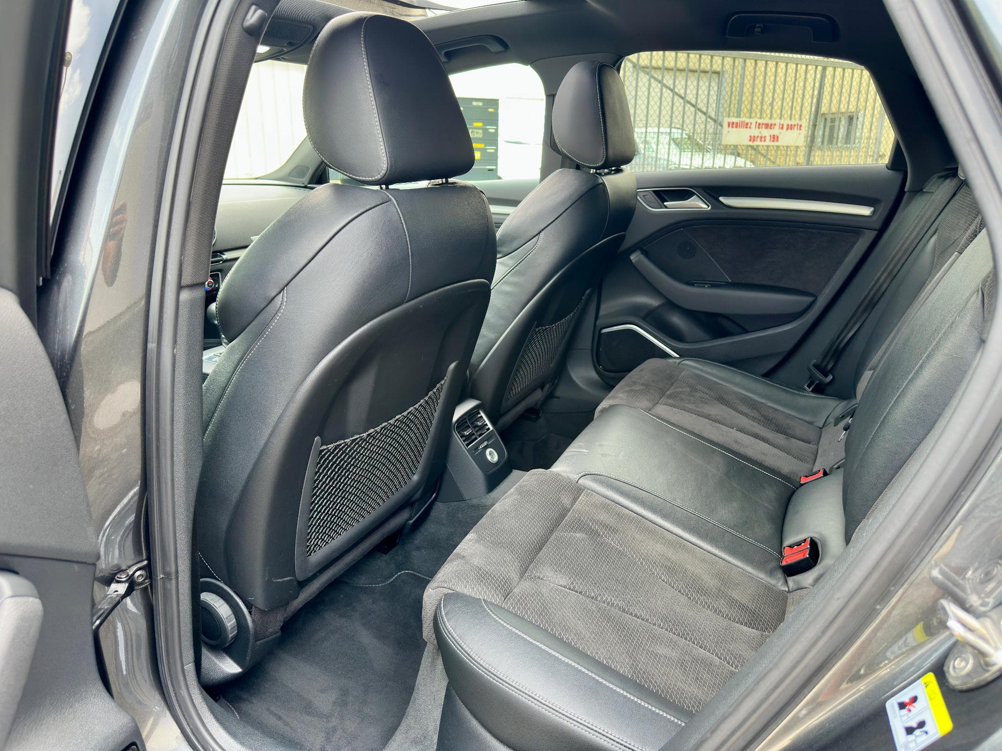 Audi A3 S line 1.4 TFSI 150 ch S tronic 7 (2017) - Photo 16