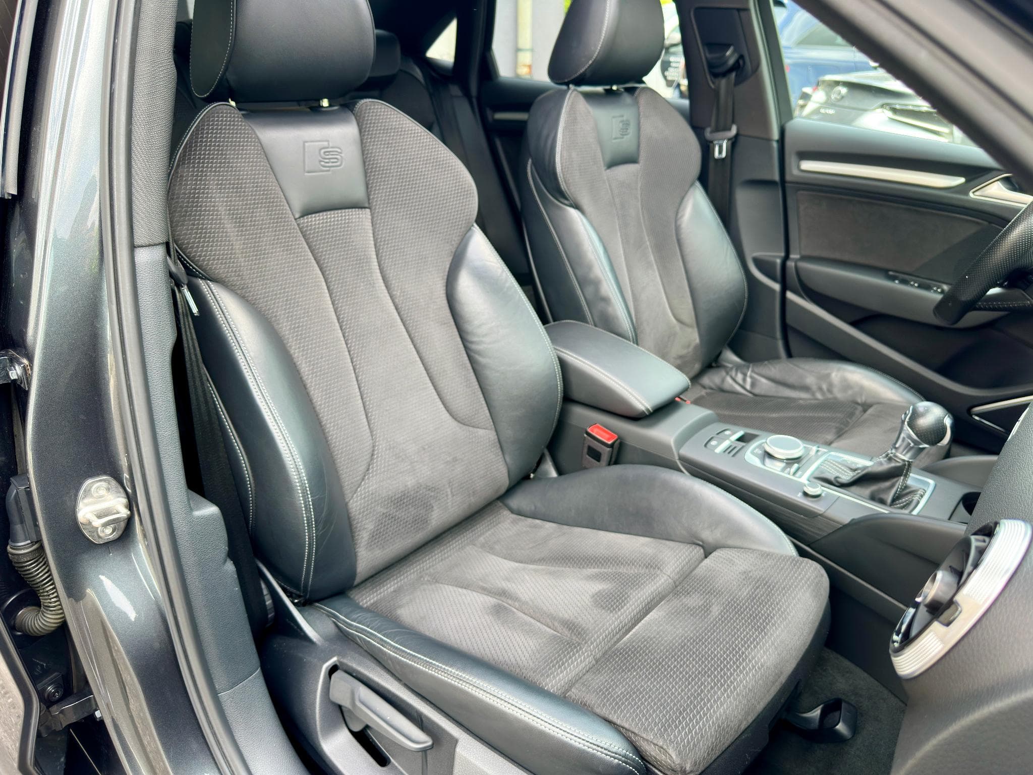 Audi A3 S line 1.4 TFSI 150 ch S tronic 7 (2017) - Photo 18