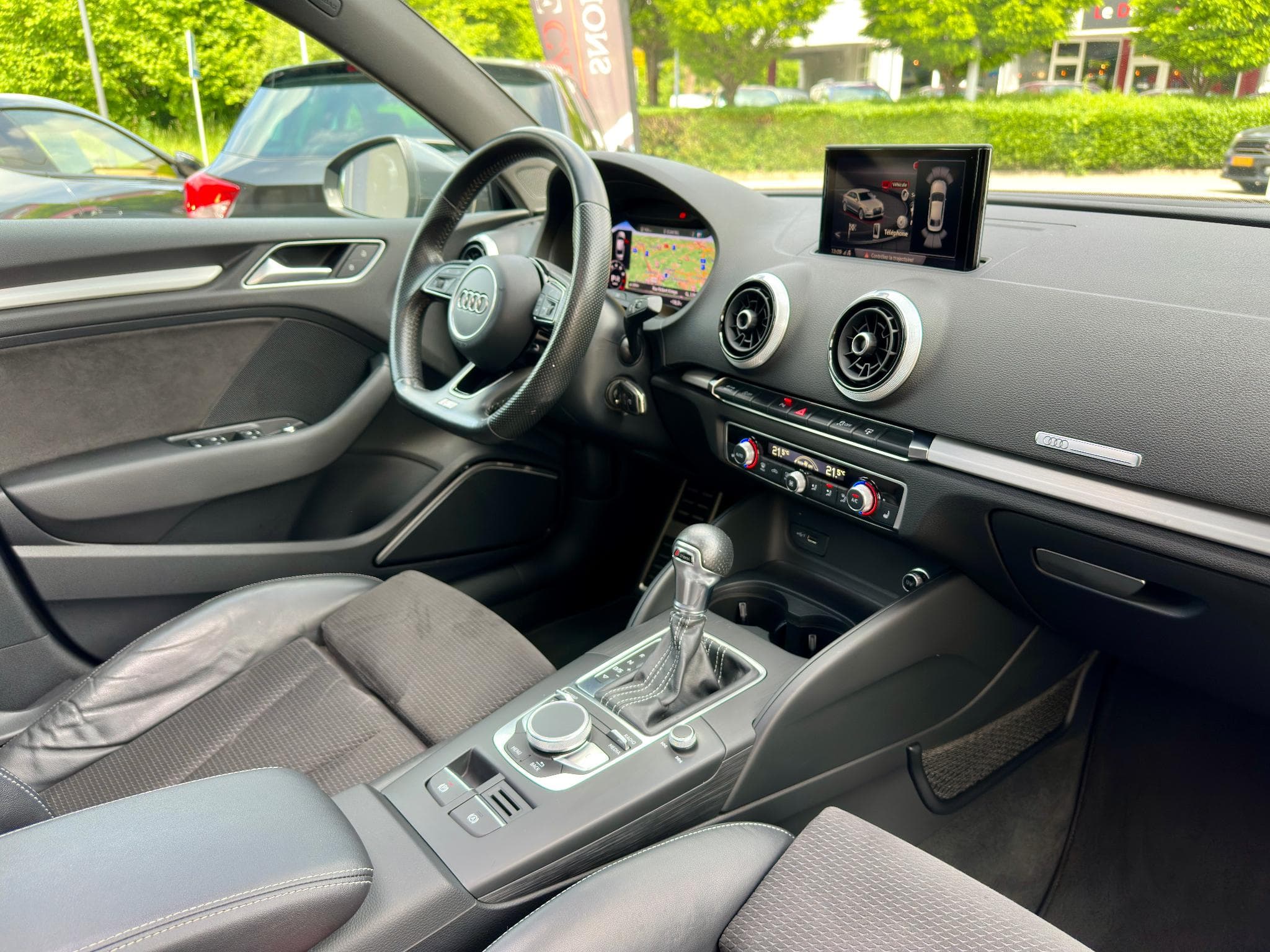 Audi A3 S line 1.4 TFSI 150 ch S tronic 7 (2017) - Photo 19