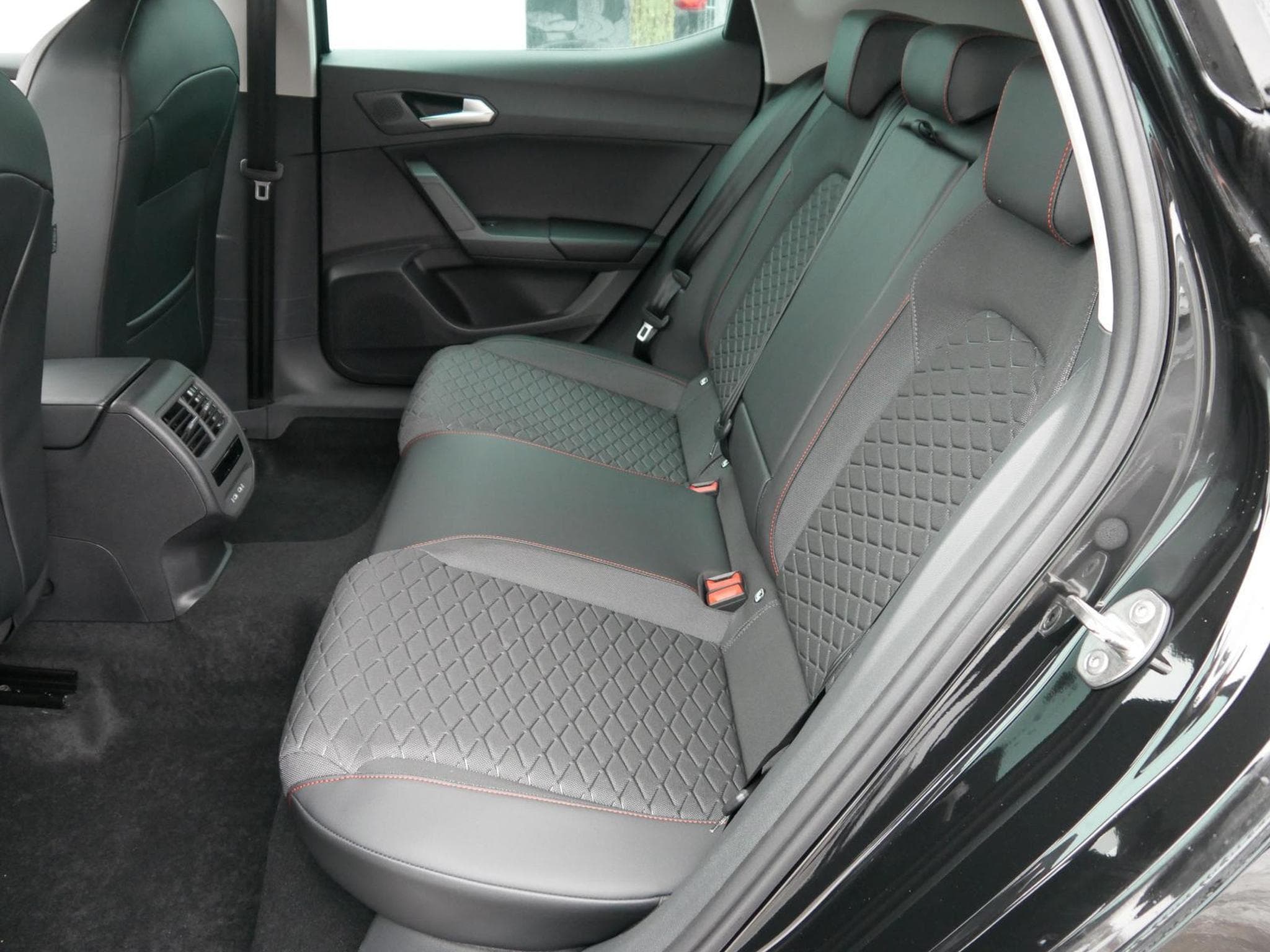 Seat Leon FR (2026) - Foto 8