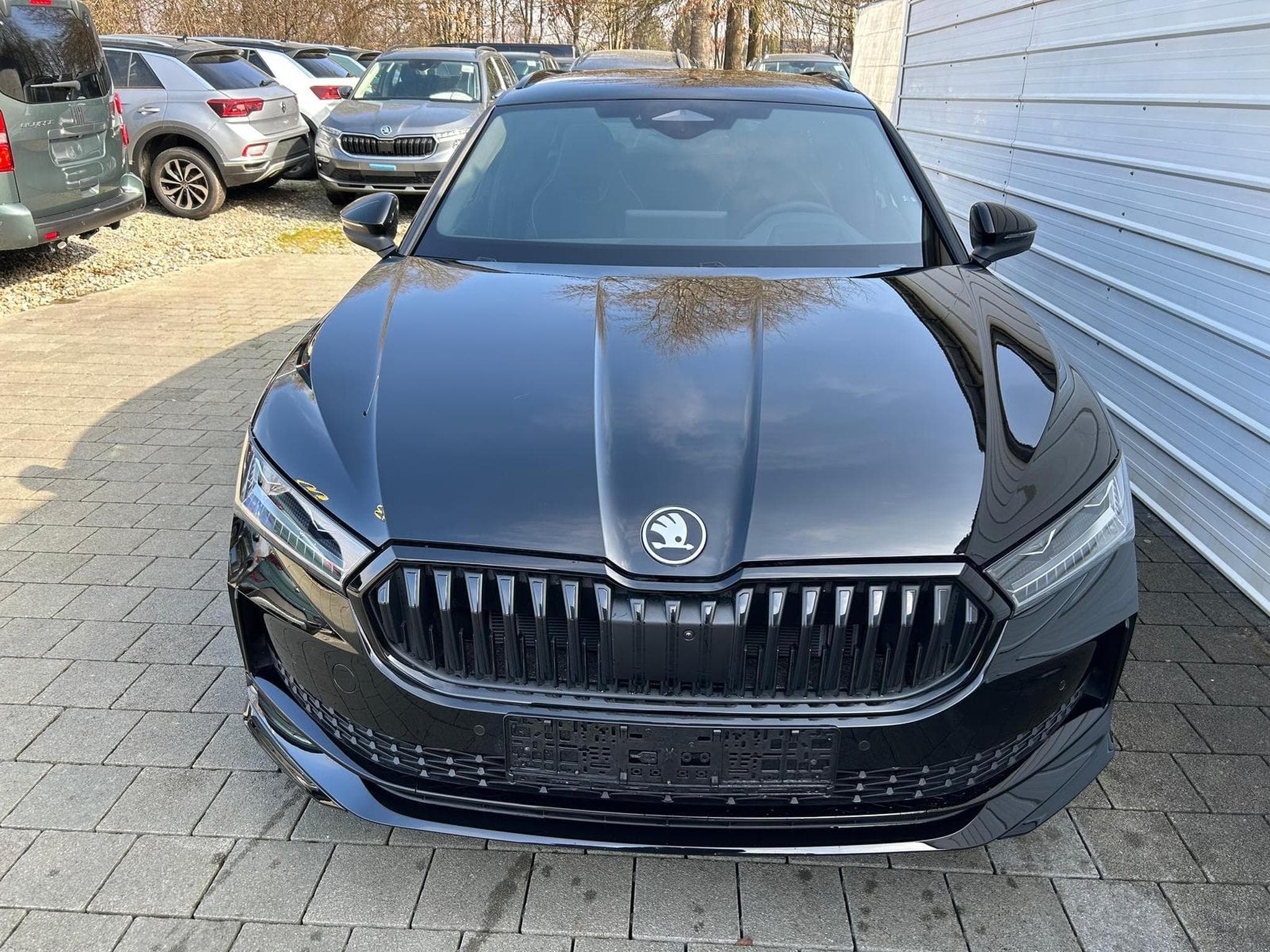 Skoda Superb Sportline (2026) - Photo 2