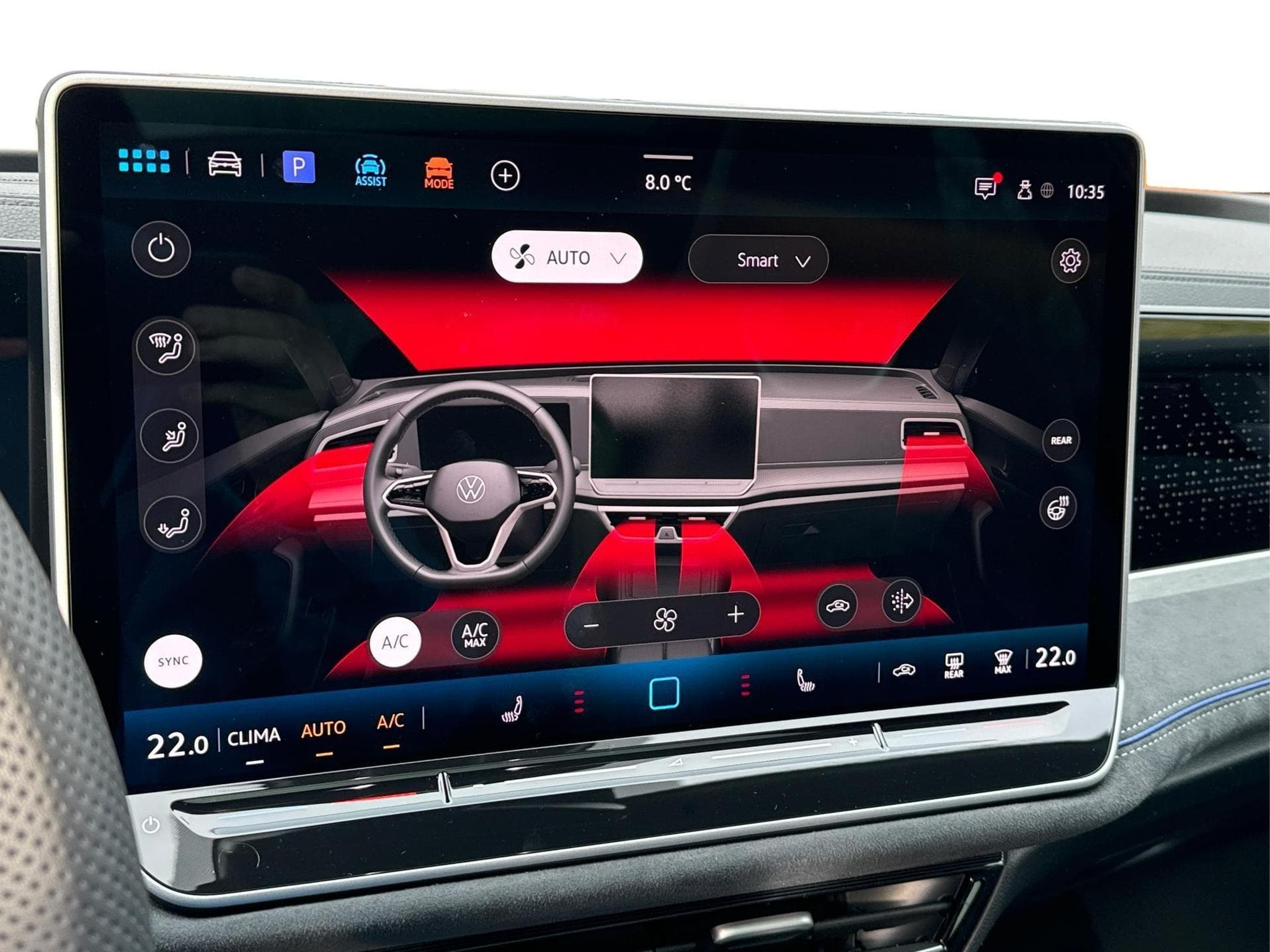 VW Passat Variant R-Line (2026) - Photo 19