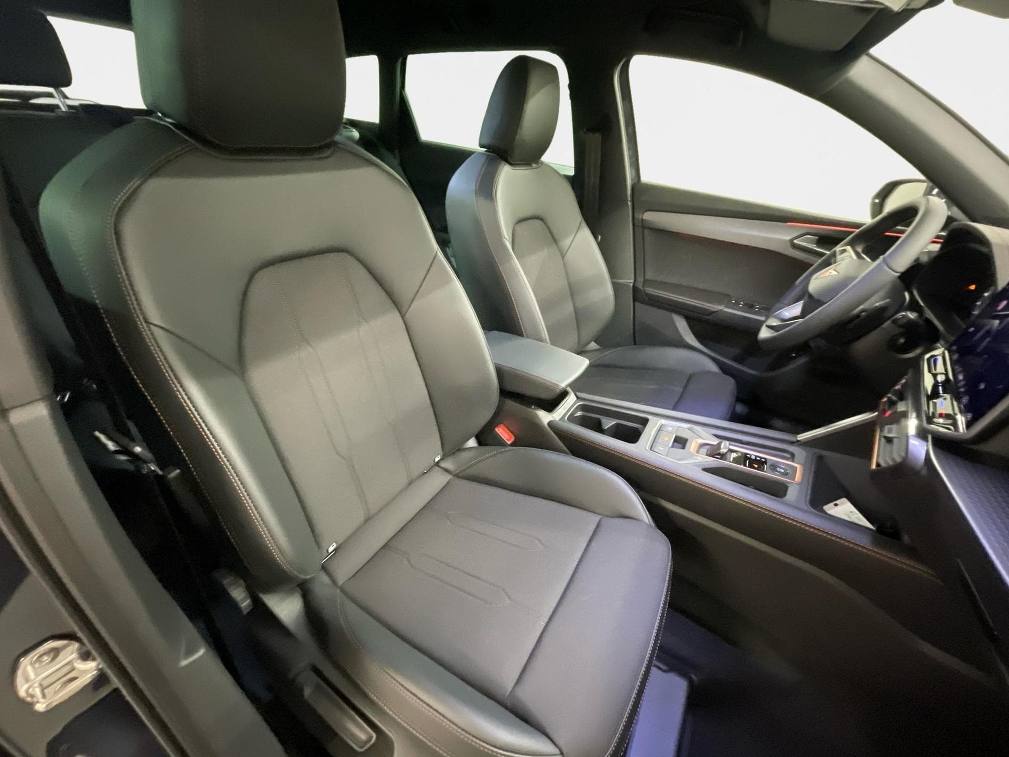 Cupra Leon Sportstourer (2026) - Foto 19