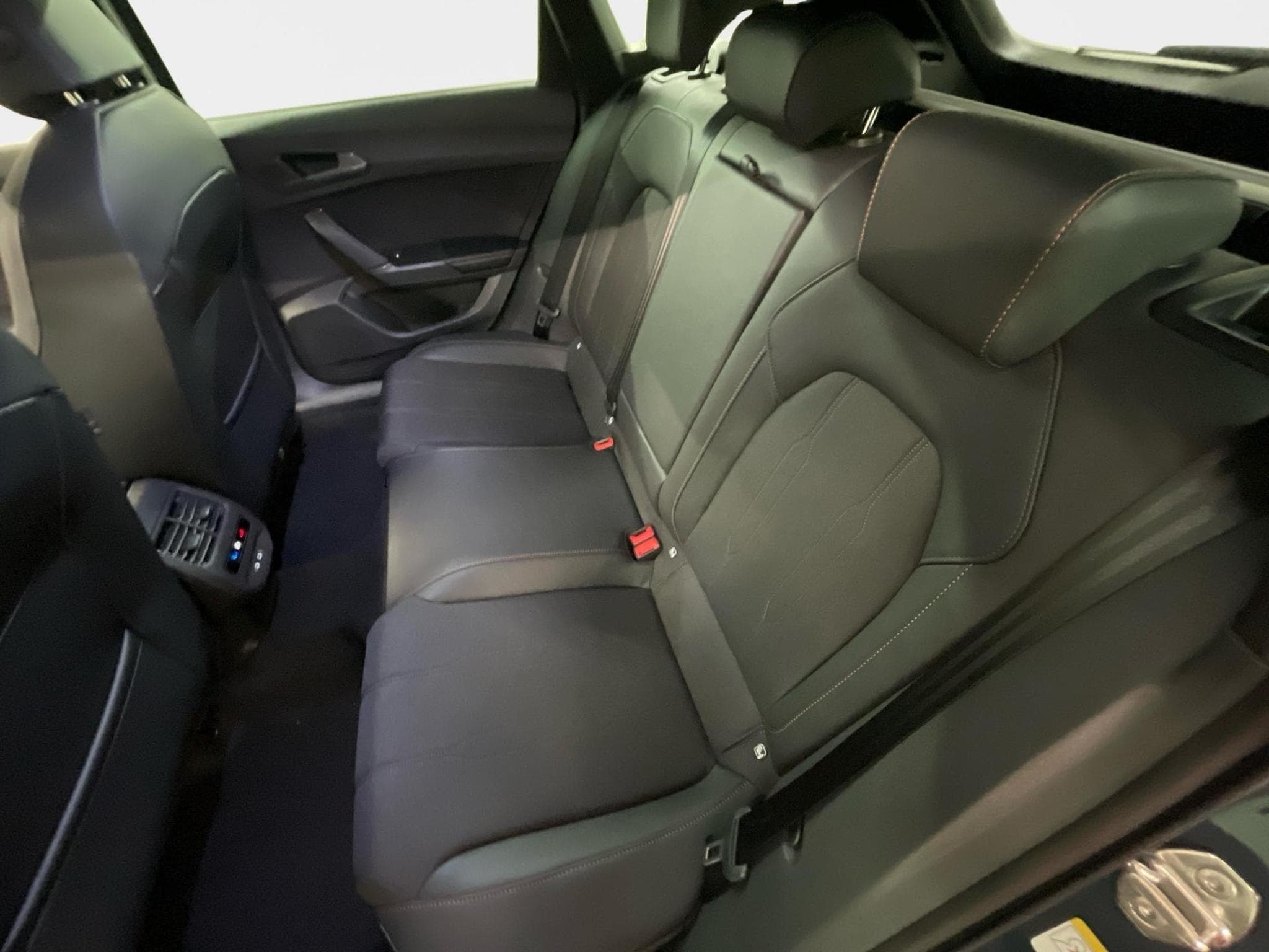 Cupra Leon Sportstourer (2026) - Foto 20