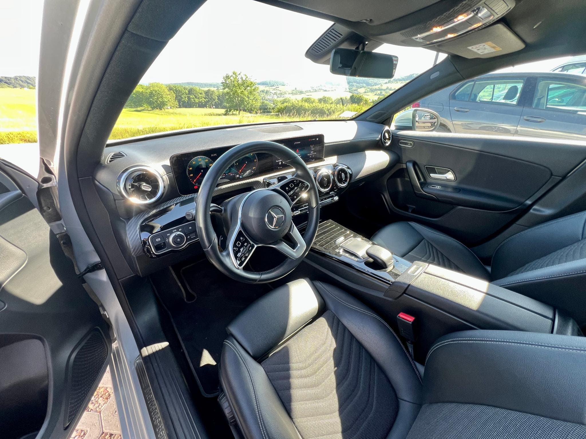Mercedes A 180 A180 D BUSINESS SOLUTION (2022) - Photo 4
