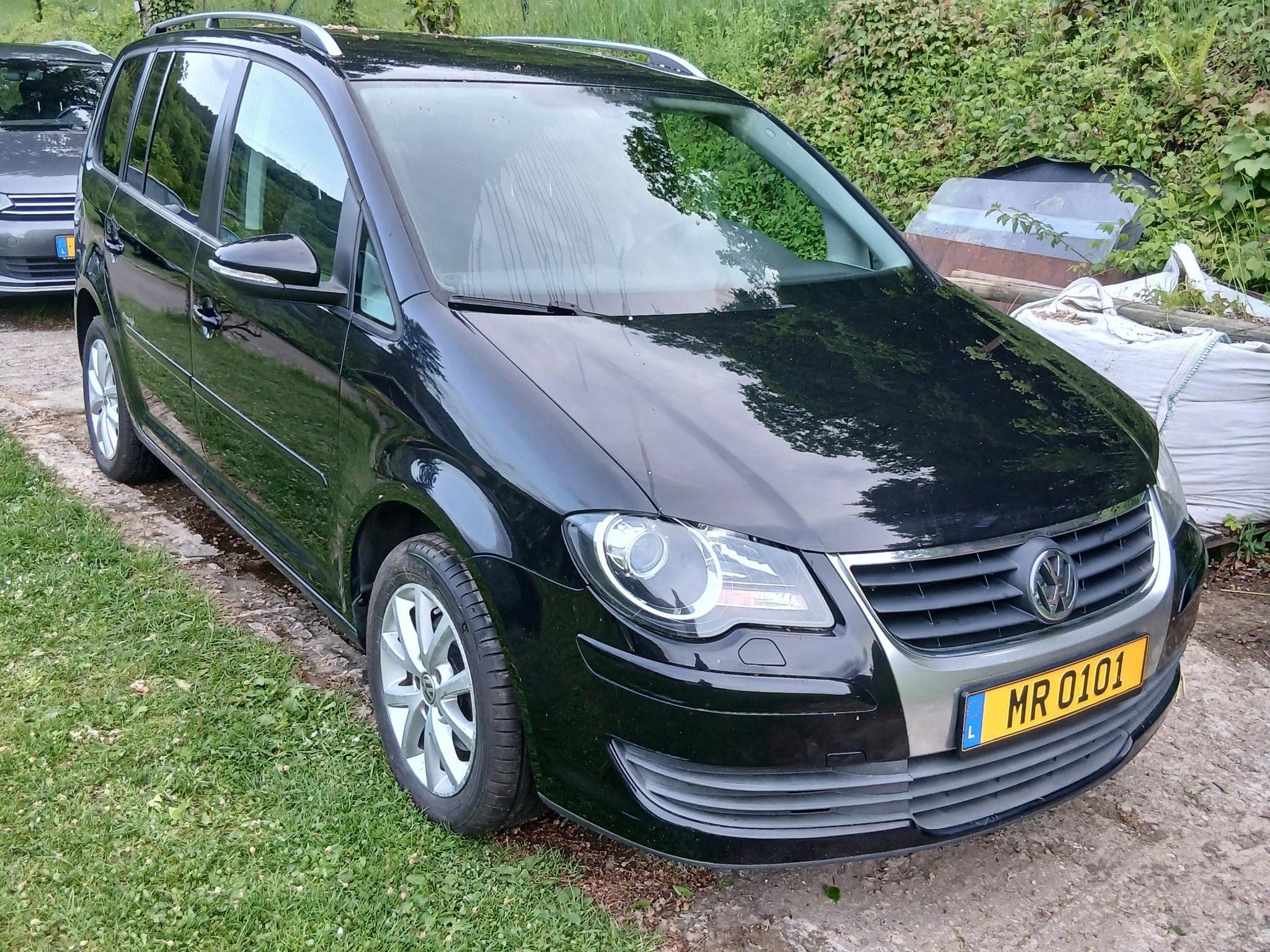 VW Touran 2,0 Diesel 140Cv (2010) - Photo 1