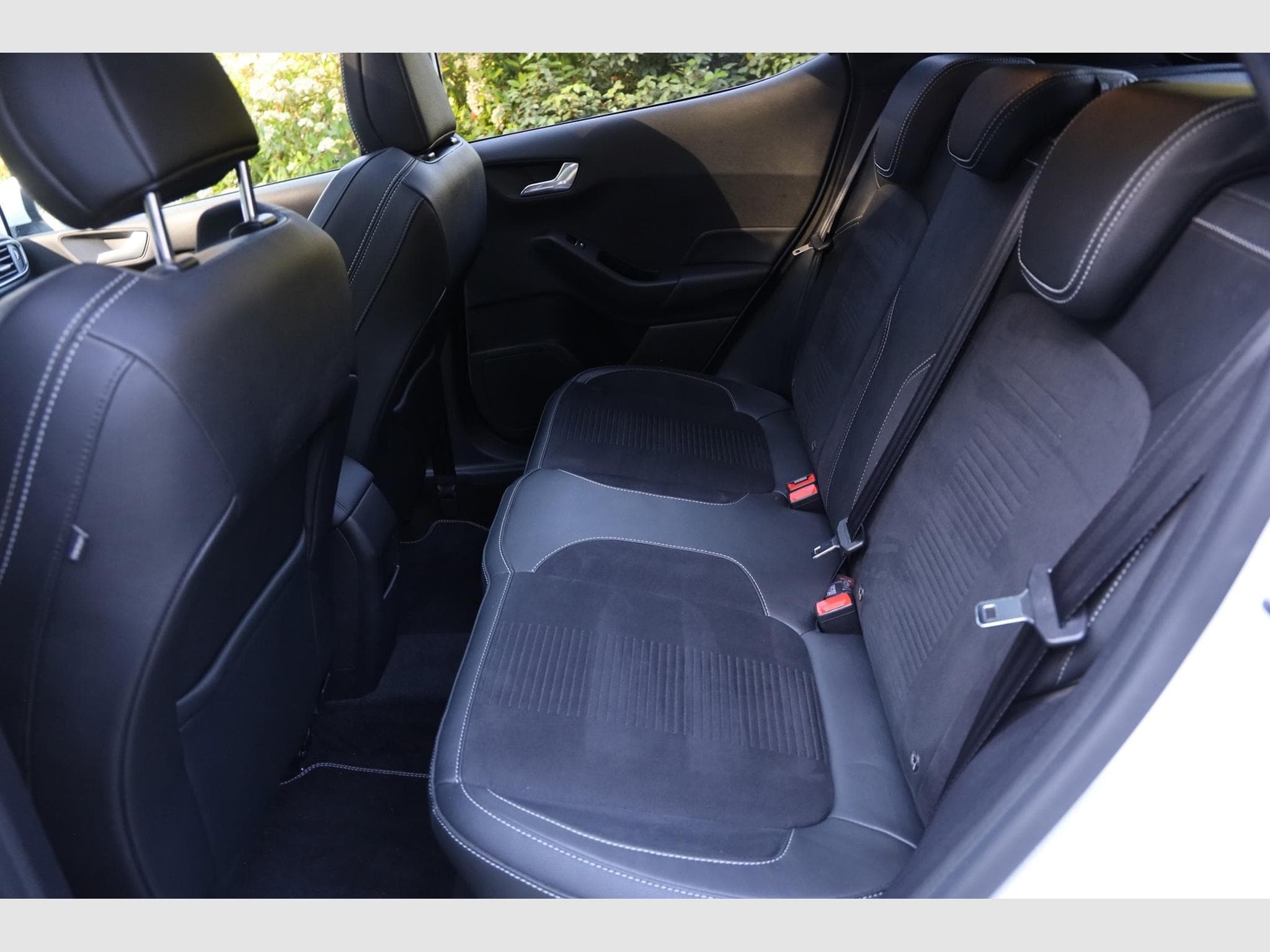 Ford Fiesta ST 200cv (2019) - Photo 11