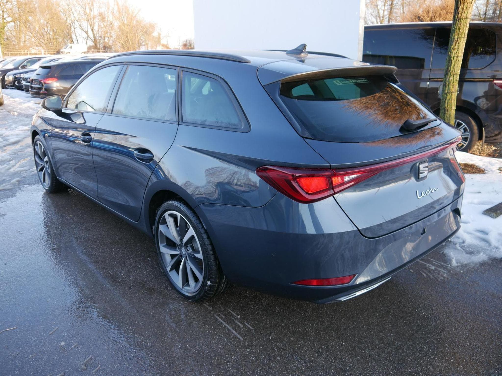 Seat Leon FR 1.5 eTSI (2025) - Photo 6