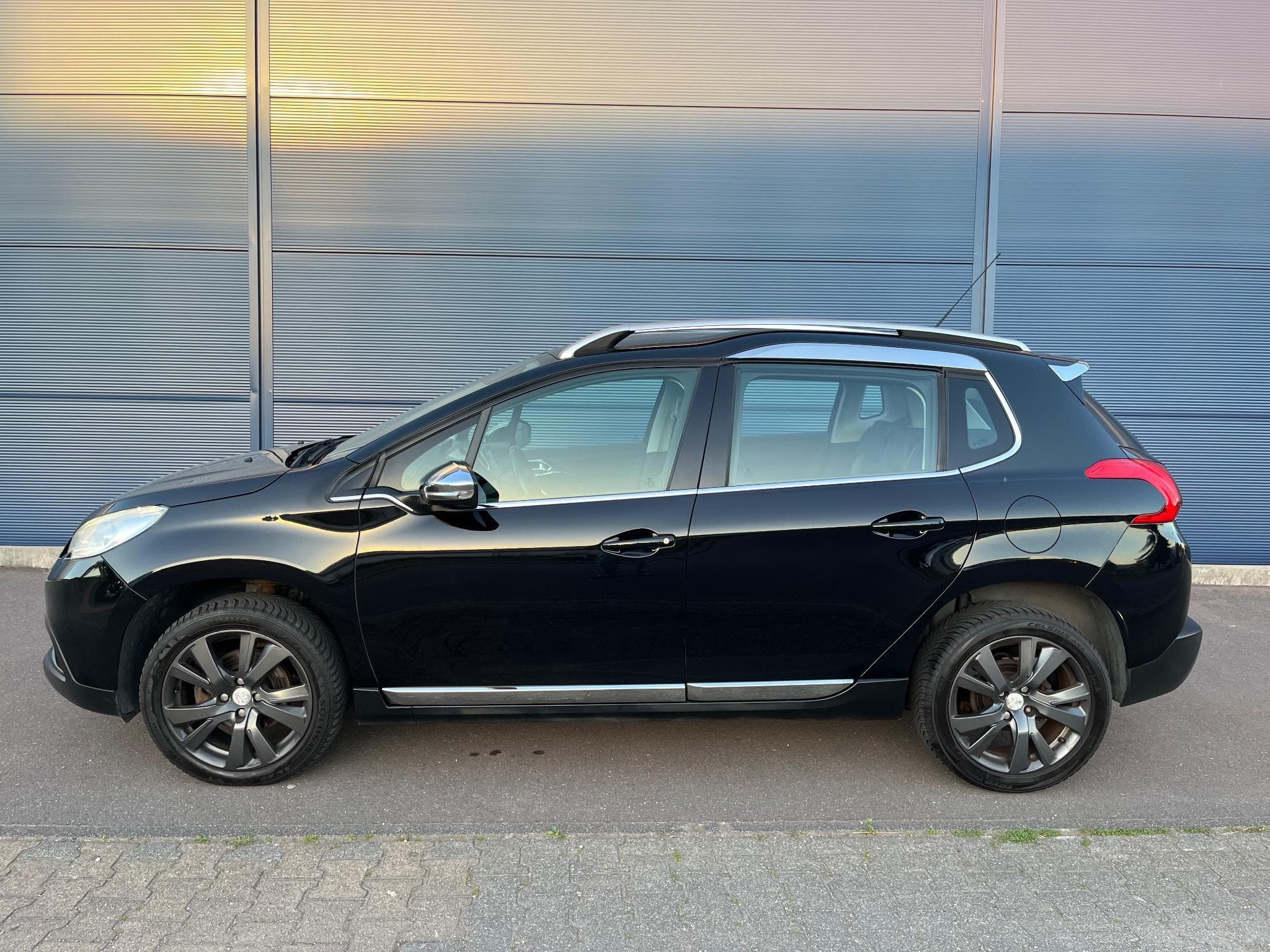 Peugeot 2008 1.6 E-HDI Allure (2014) - Photo 4