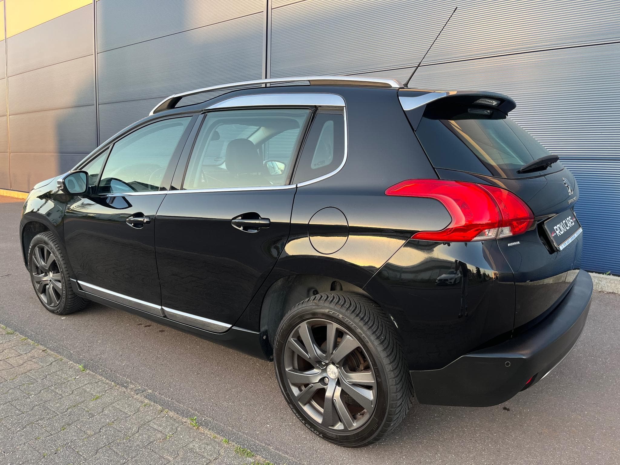 Peugeot 2008 1.6 E-HDI Allure (2014) - Photo 5