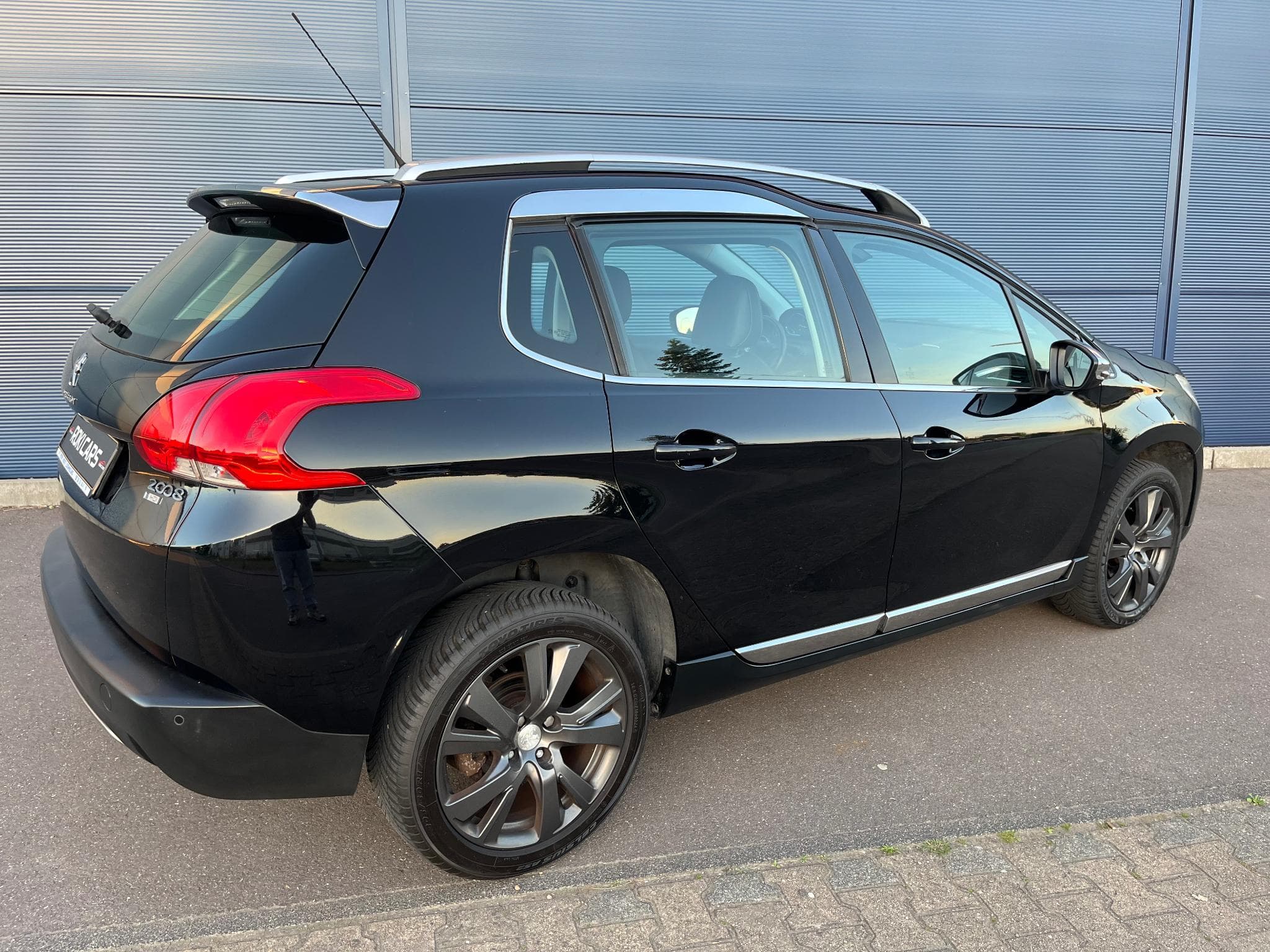 Peugeot 2008 1.6 E-HDI Allure (2014) - Photo 7