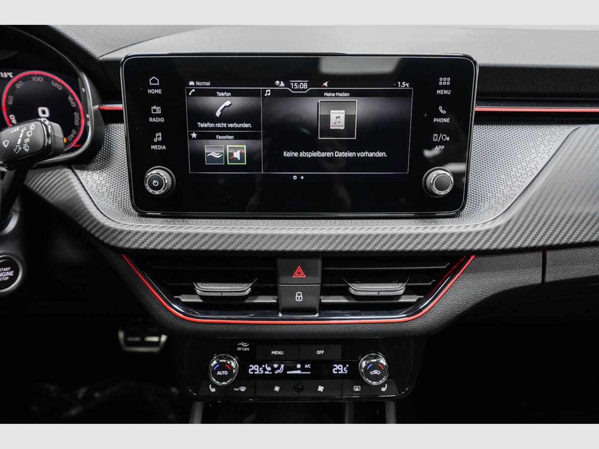 Skoda Scala 1,0 TSI DSG (2025) - Photo 12