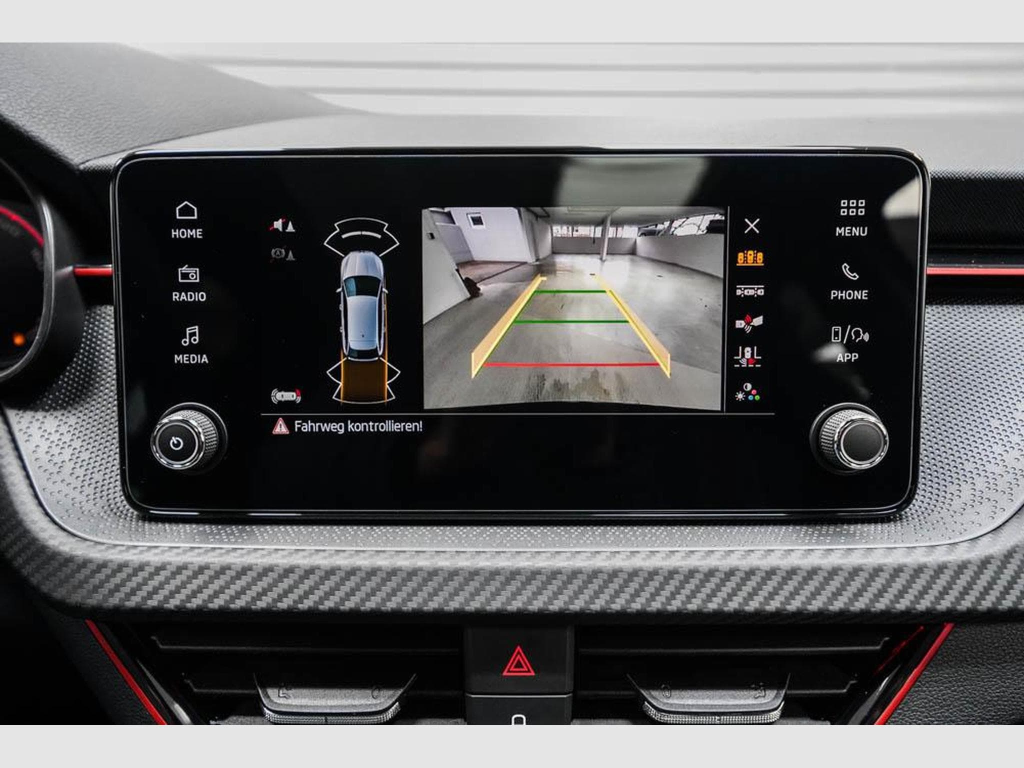 Skoda Scala 1,0 TSI DSG (2025) - Photo 13