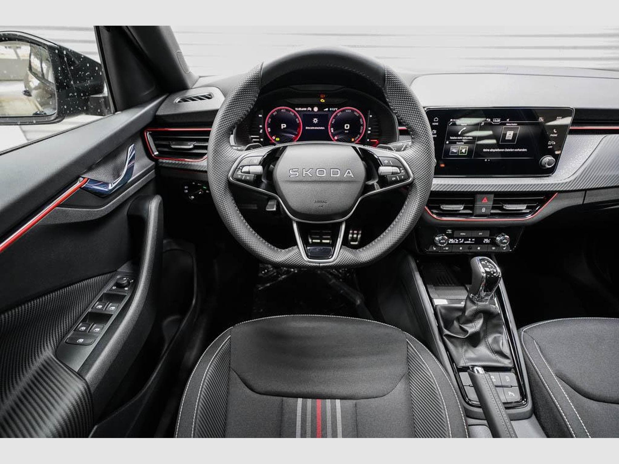 Skoda Scala 1,0 TSI DSG (2025) - Photo 7