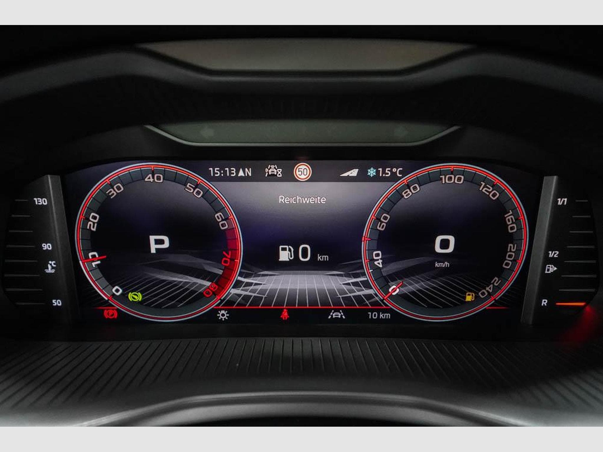 Skoda Scala 1,0 TSI DSG (2025) - Photo 9