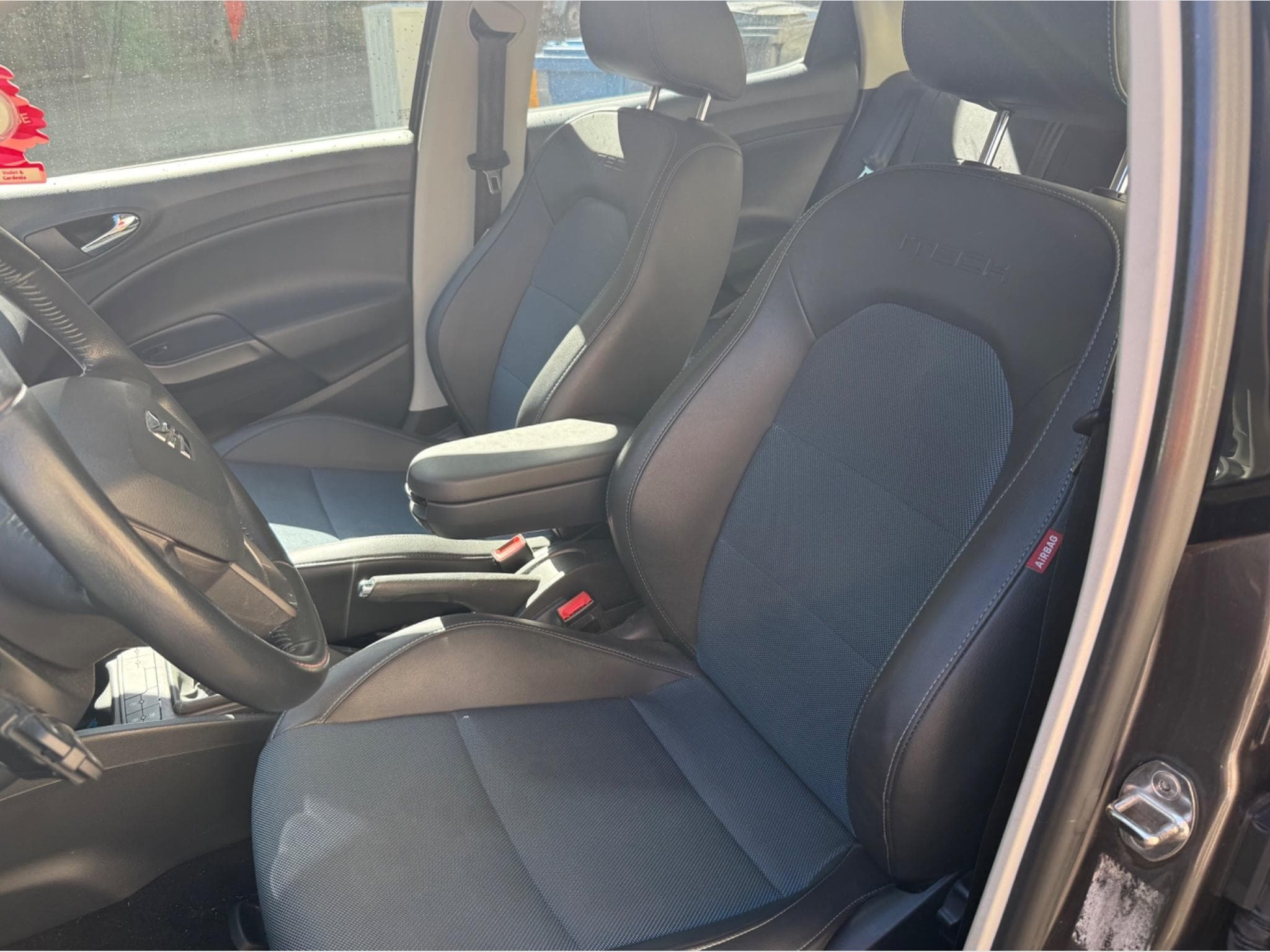 Seat Ibiza Itech (2015) - Photo 5