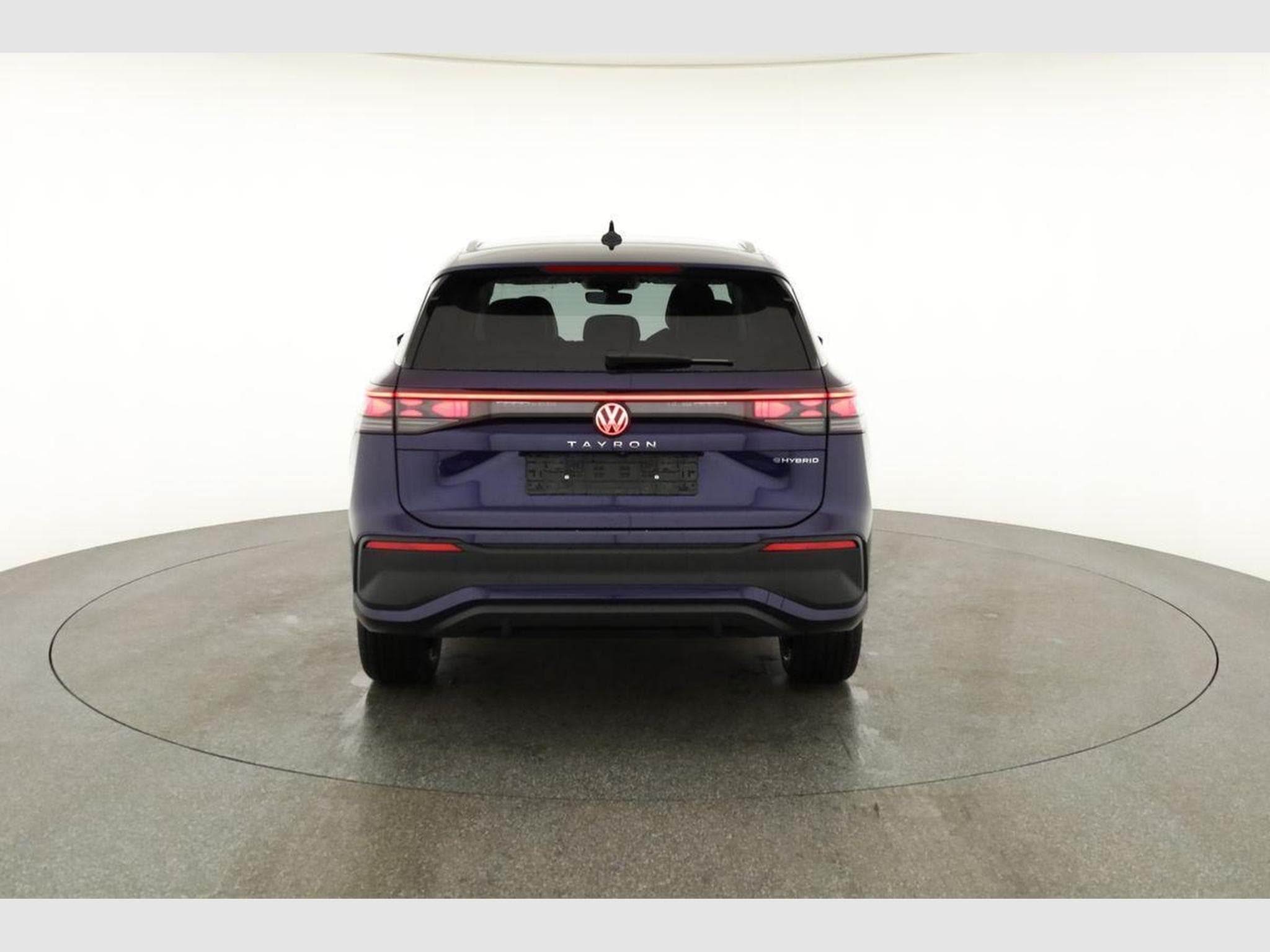 VW Tayron 1.5 TSI eHybrid 150 kW Life (2025) - Photo 17