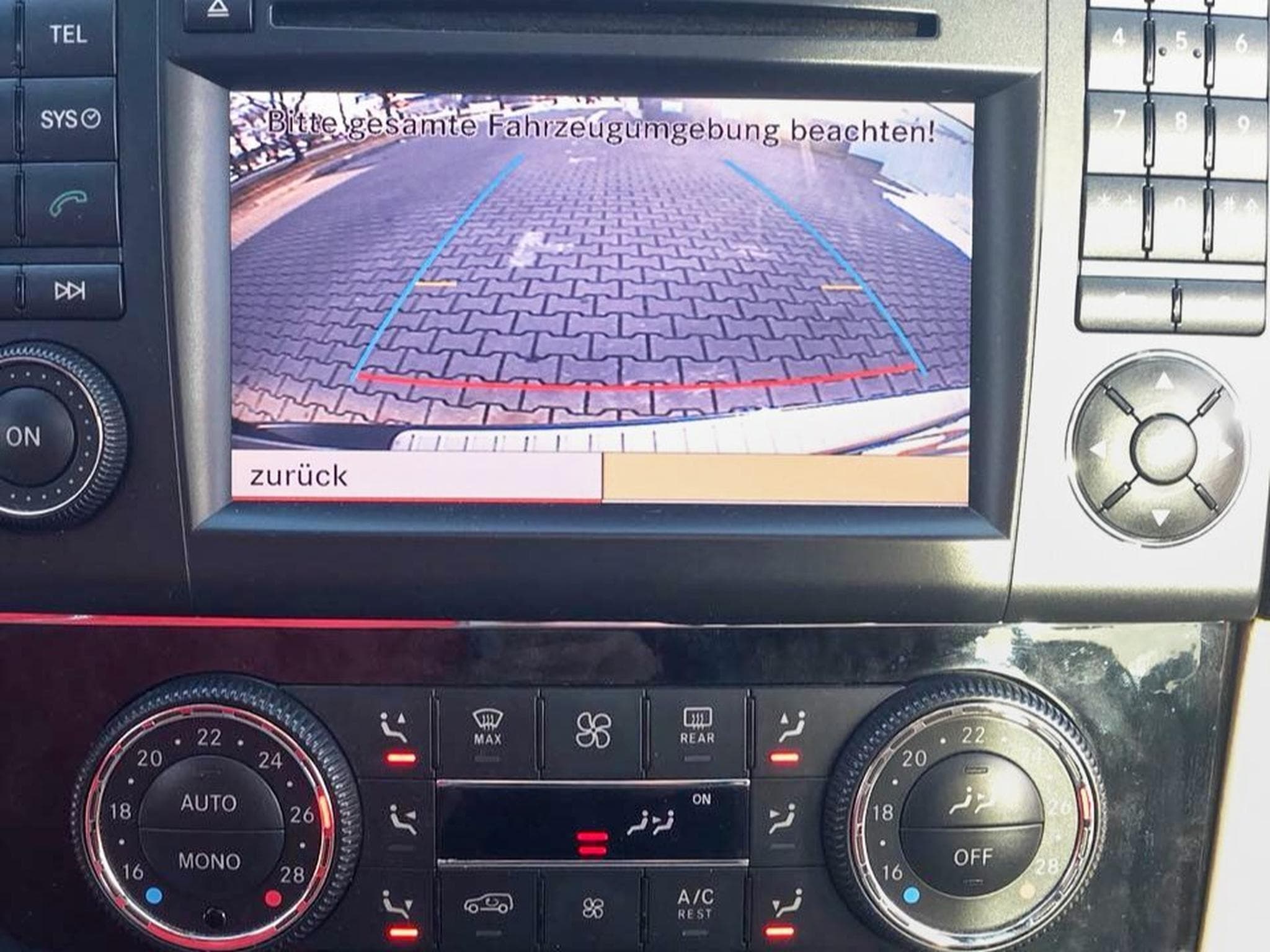 Mercedes ML 320 4-Matic  Ankängerkupplung Full Options (2008) - Photo 8