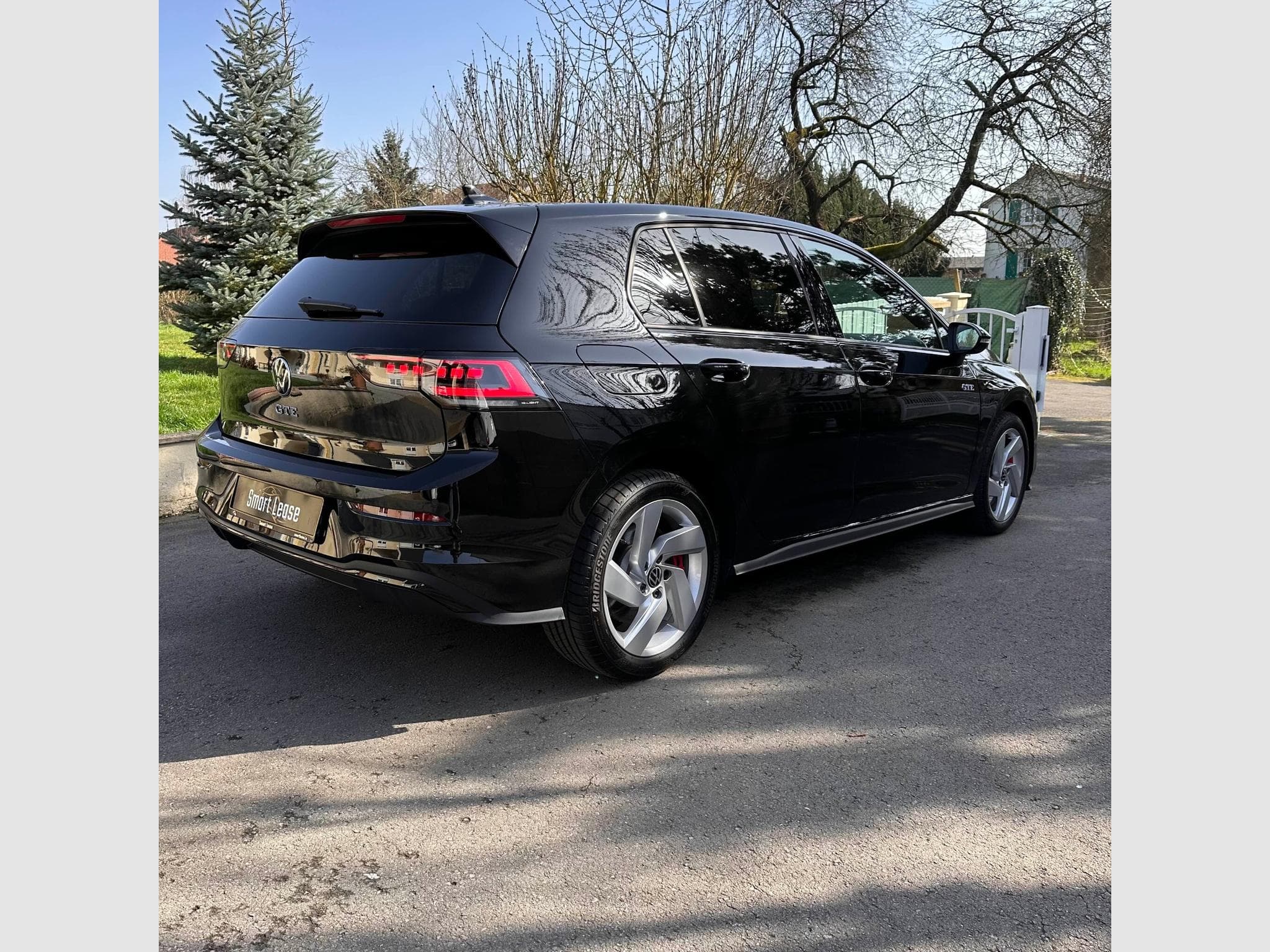 VW Golf Golf GTE 8 phase 2 272ch (2025) - Photo 4