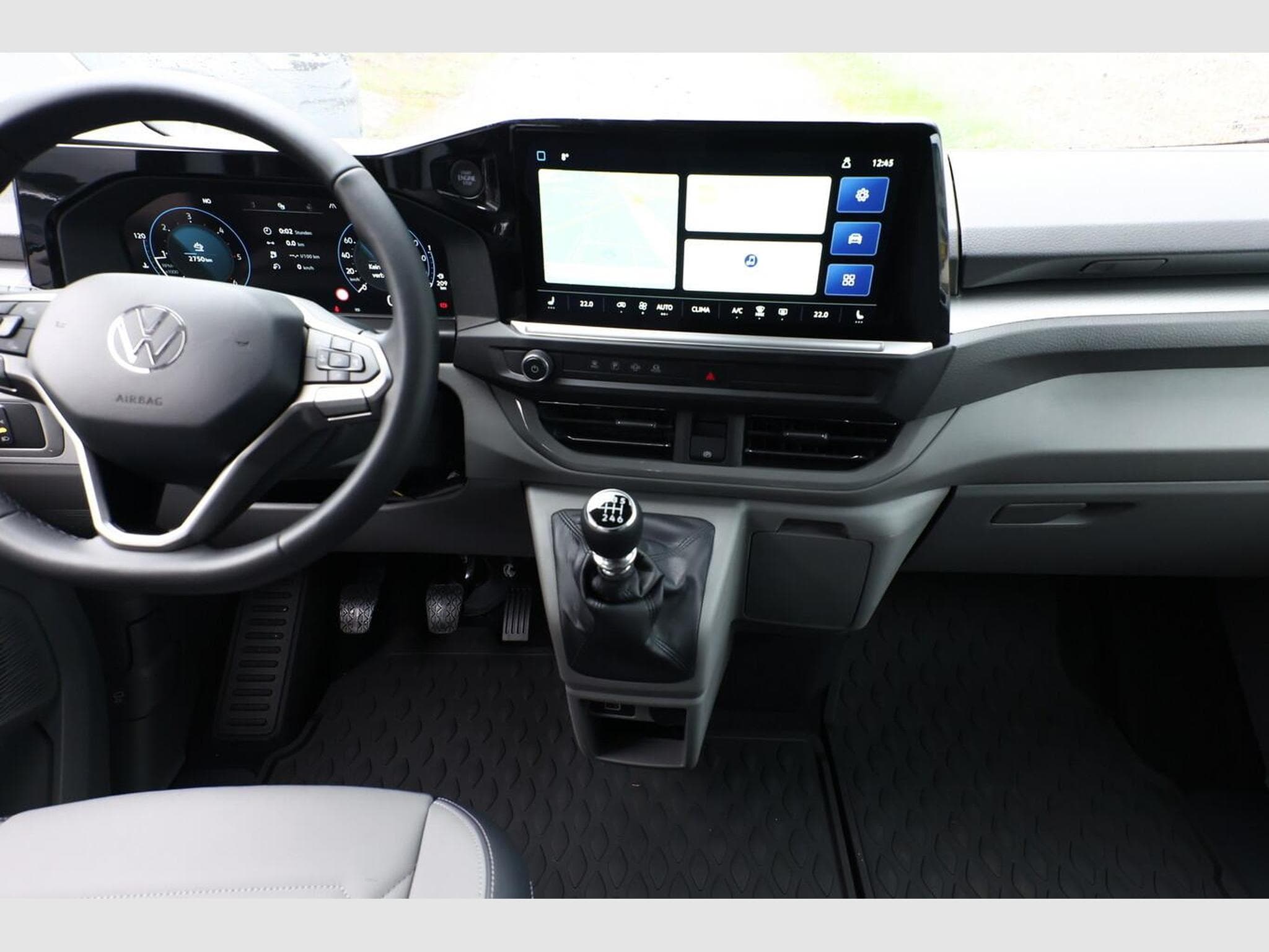 VW T7 Style (2026) - Photo 8