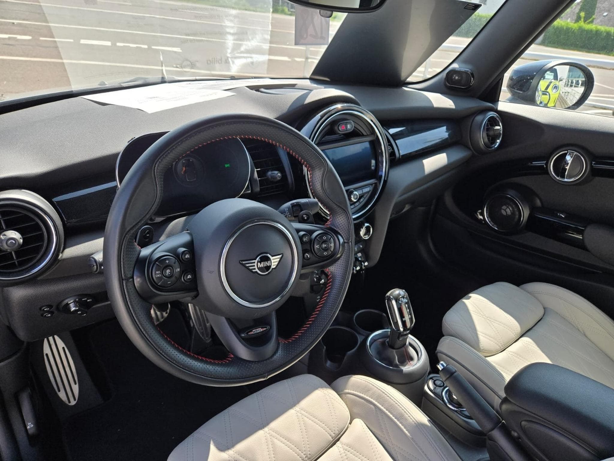 Mini Cooper S (2021) - Photo 5