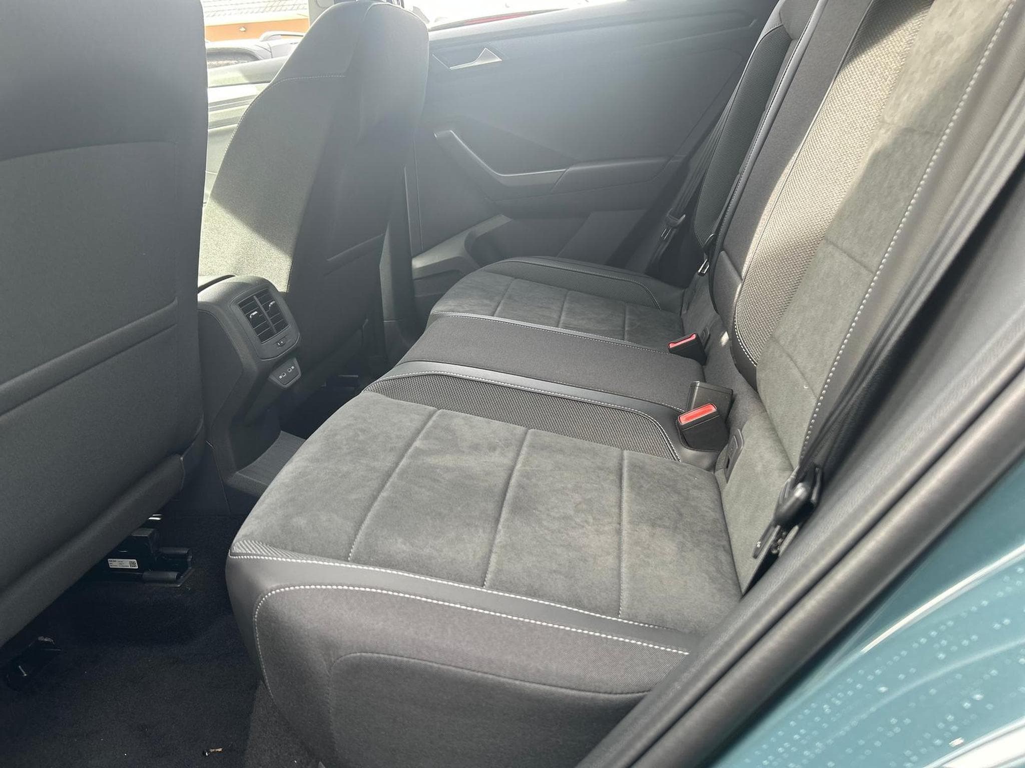 VW T-Roc Limited (2026) - Photo 7