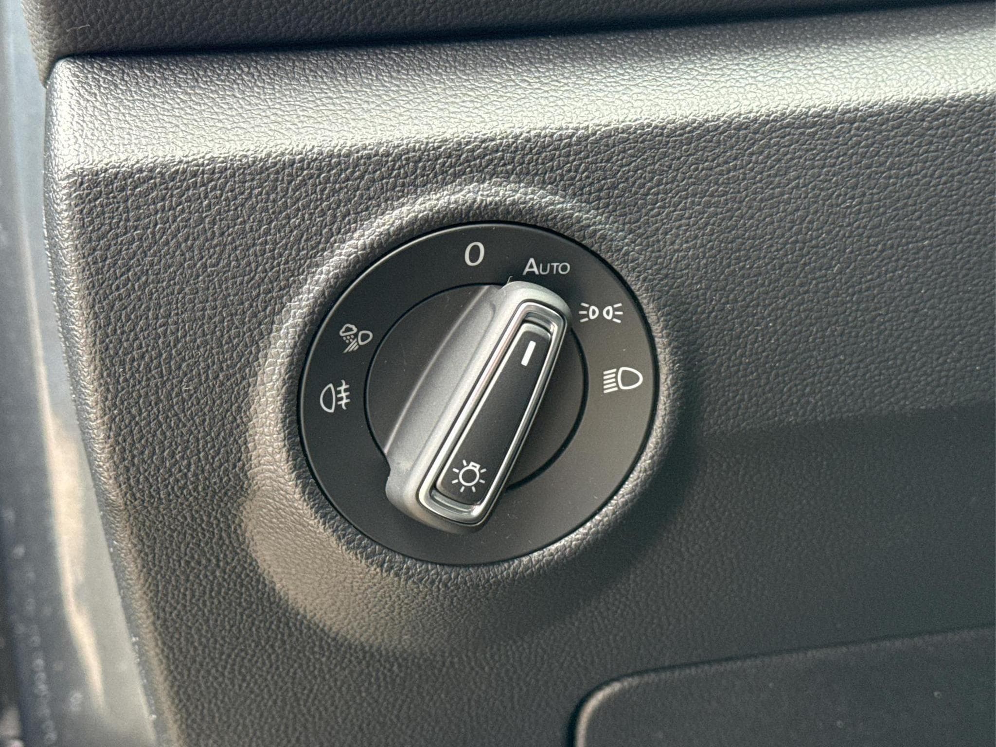 VW T-Roc Limited (2026) - Photo 20