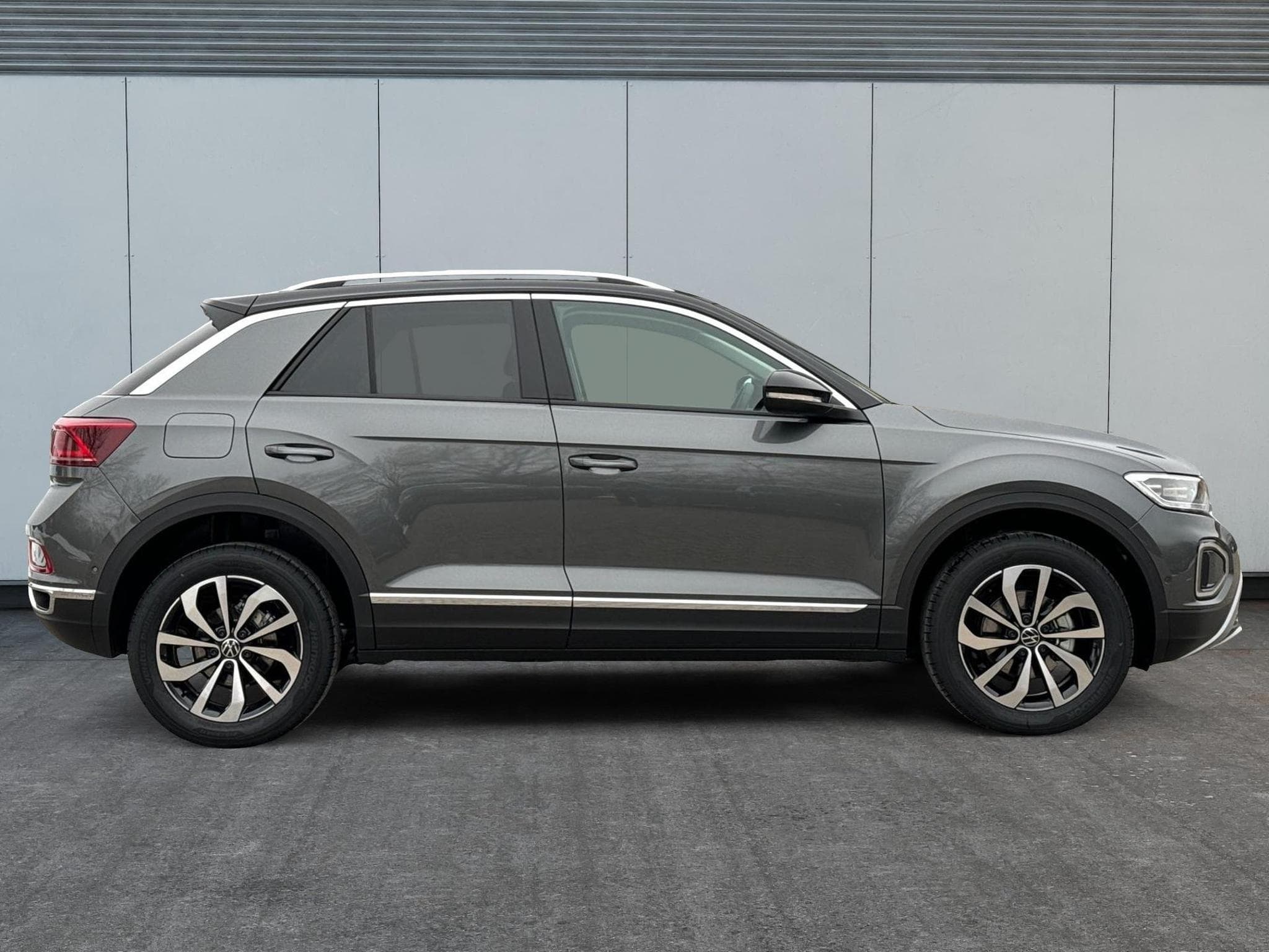 VW T-Roc Limited (2026) - Photo 5