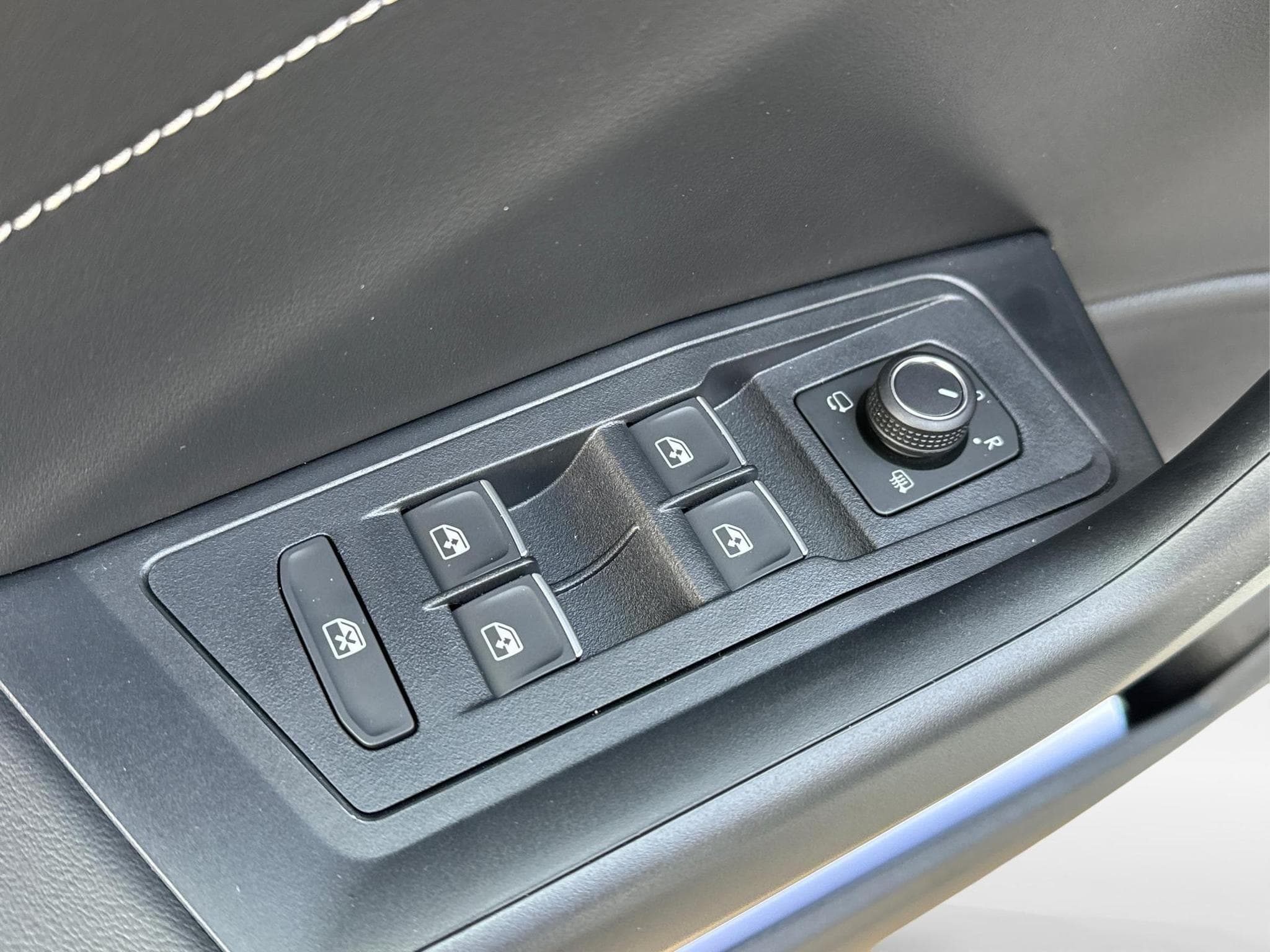 VW T-Roc Limited (2026) - Photo 15