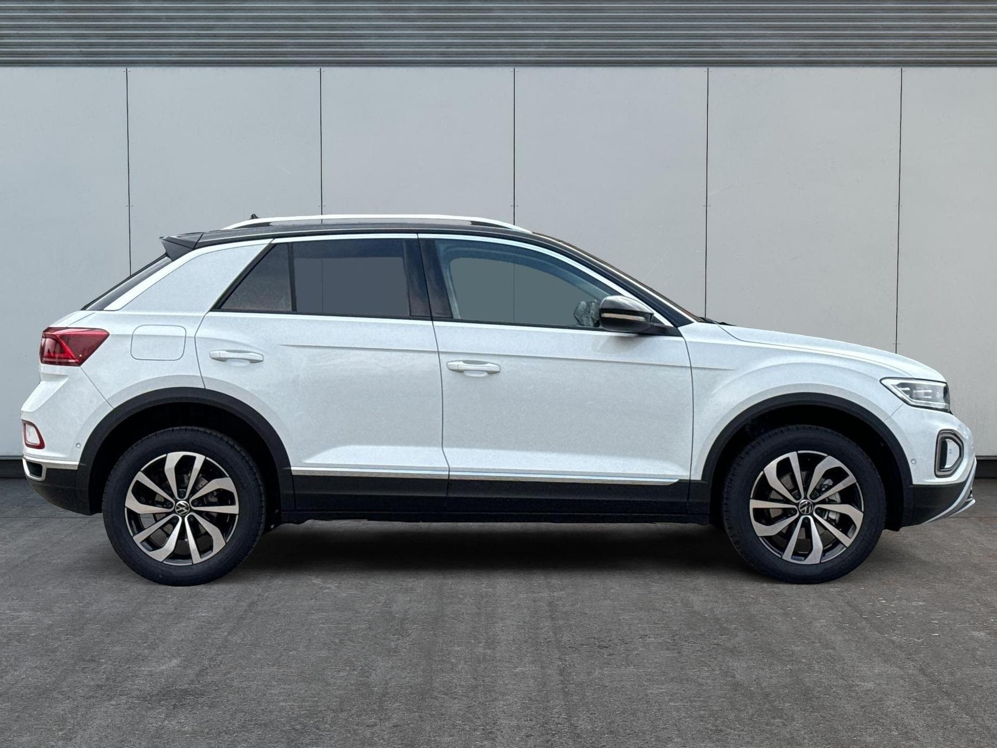 VW T-Roc Limited (2026) - Photo 6