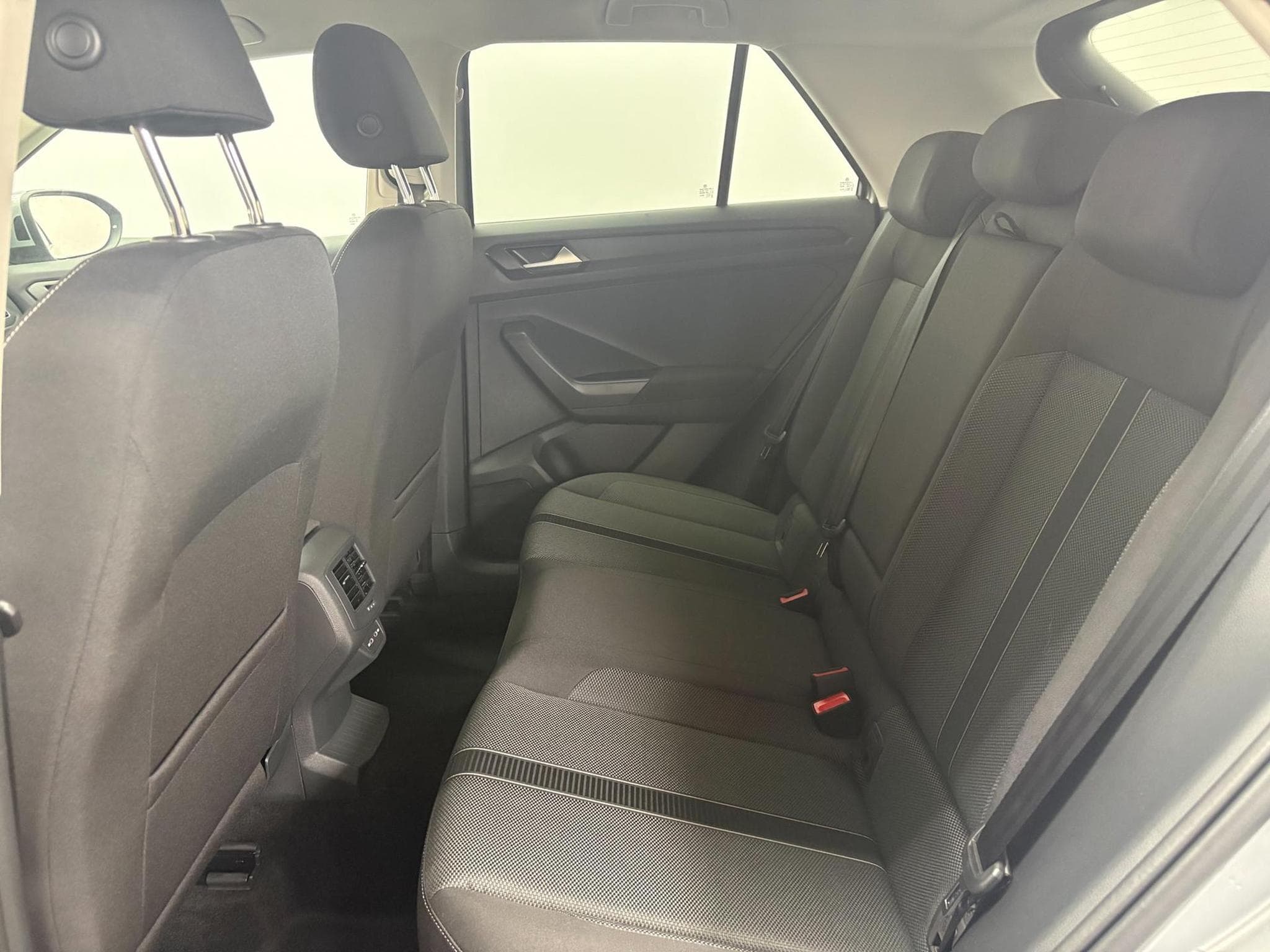 VW T-Roc EDITION (2026) - Photo 10