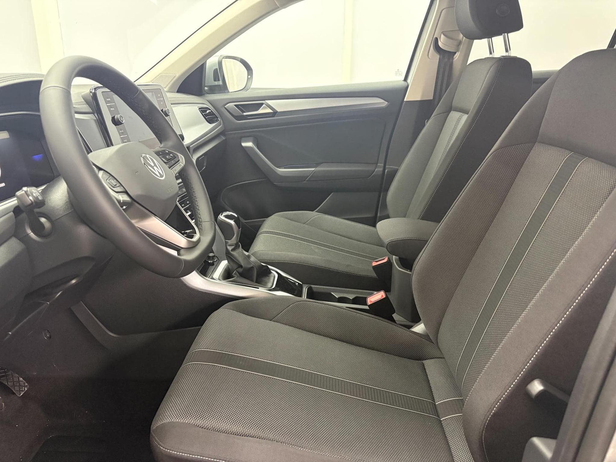 VW T-Roc EDITION (2026) - Photo 8