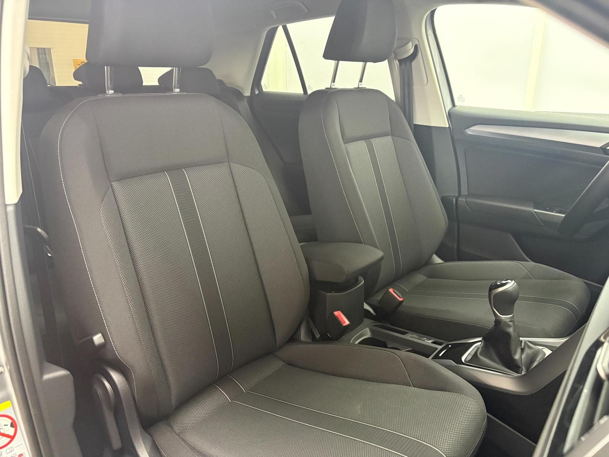 VW T-Roc EDITION (2026) - Photo 9