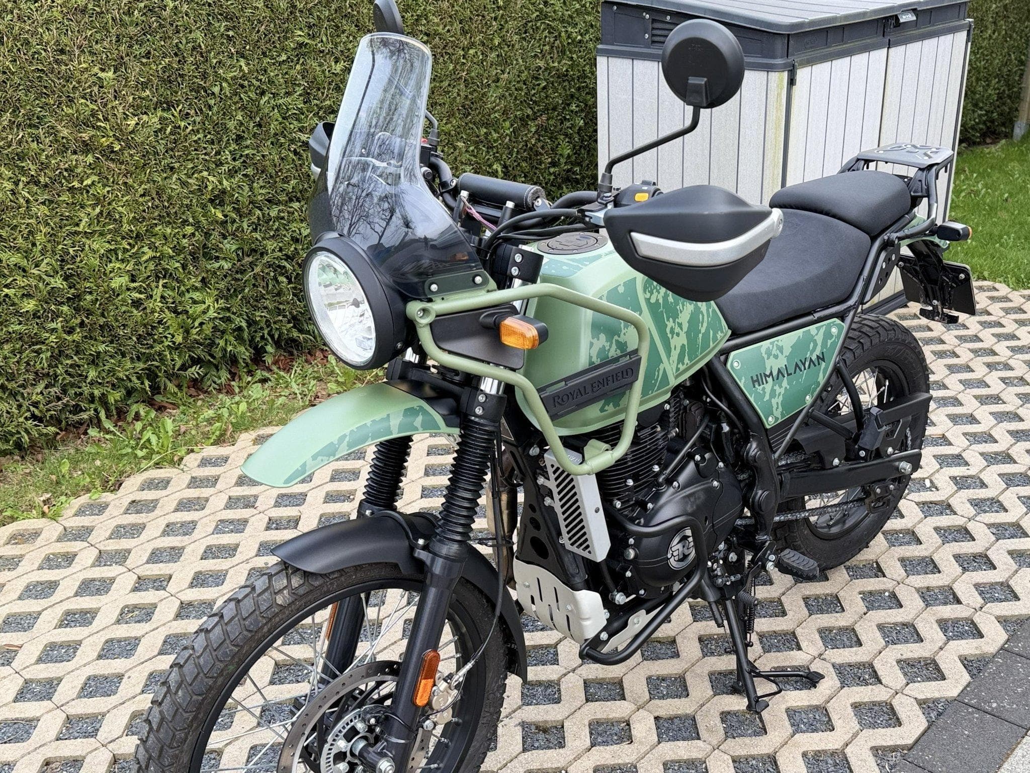 Royal Enfield Himalayan 411 (2024) - Foto 2