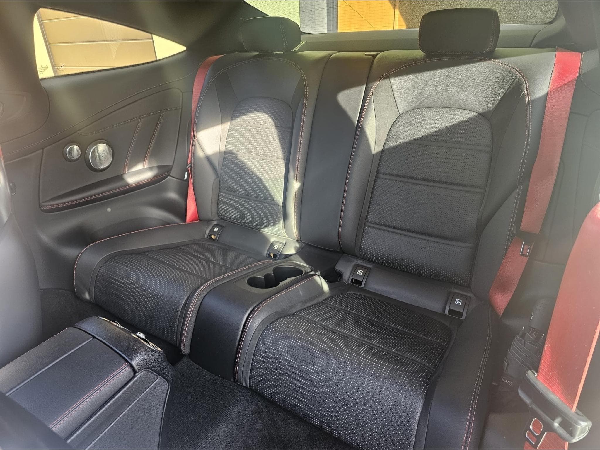 Mercedes C 43 AMG Coupé (2018) - Photo 8