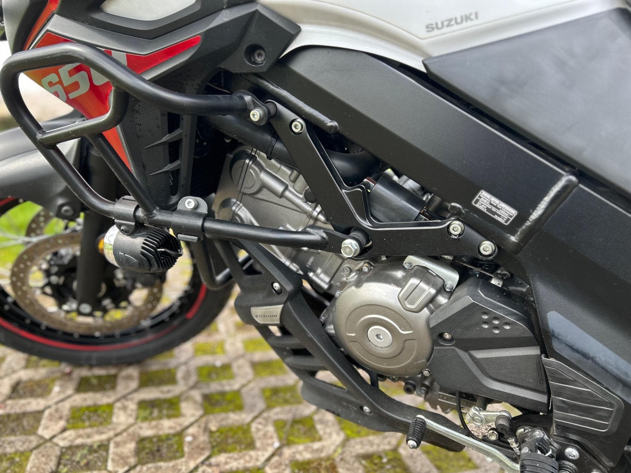 Suzuki DL VSTROM650 (2017) - Foto 4