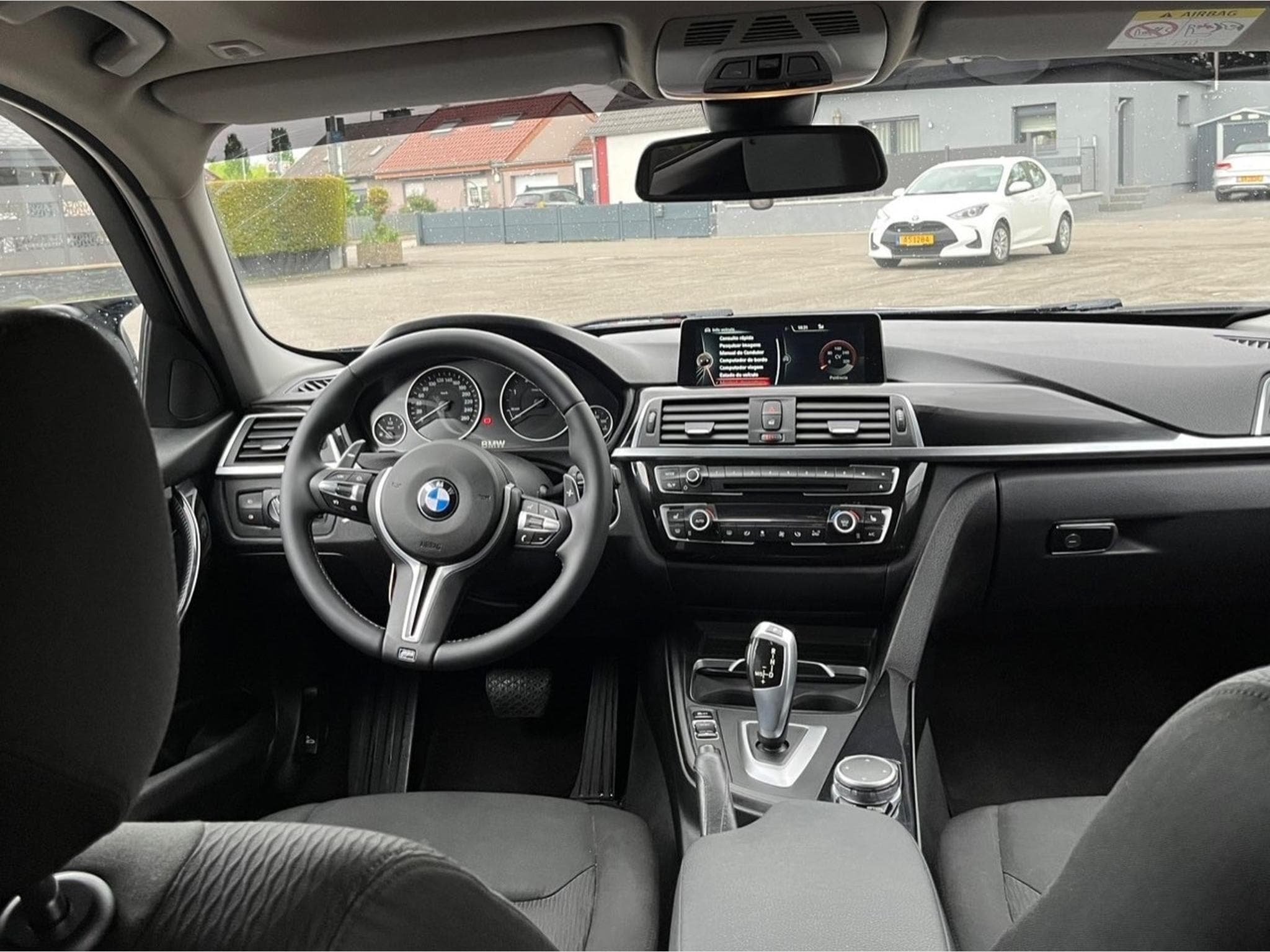 BMW 335 (2015) - Photo 4