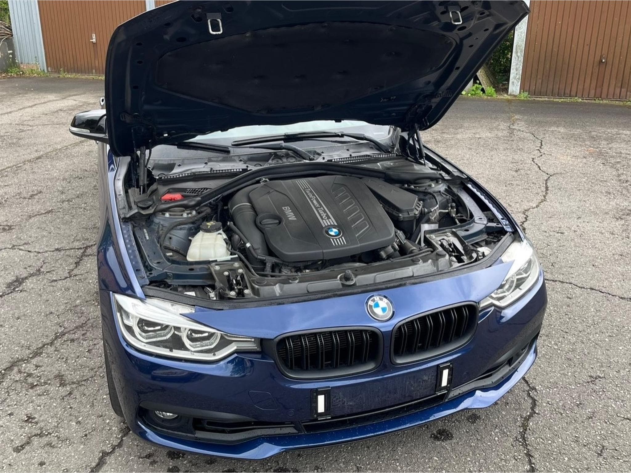 BMW 335 (2015) - Photo 8