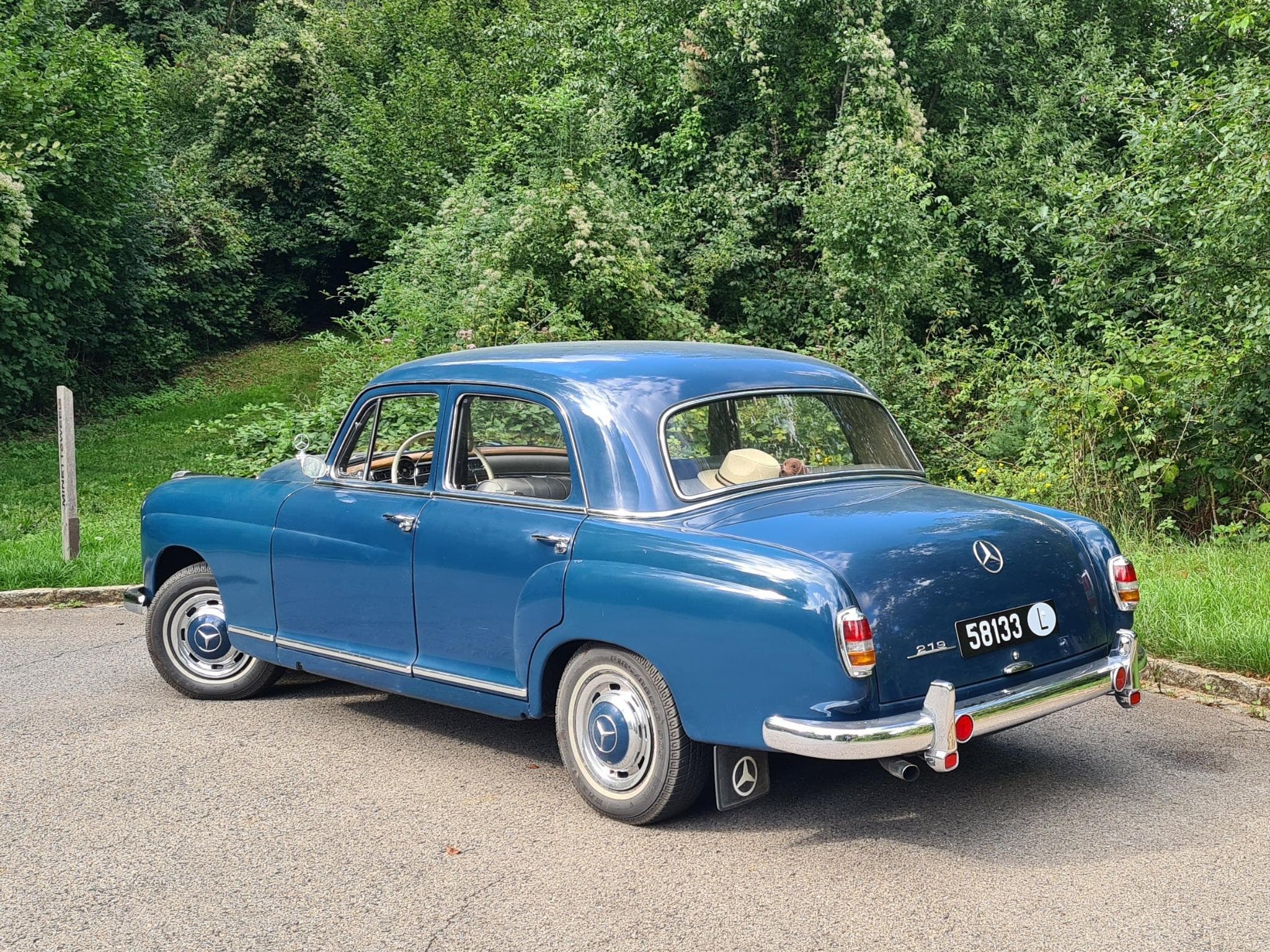 Mercedes W111 Ponton 219 W105 (1958) - Photo 2