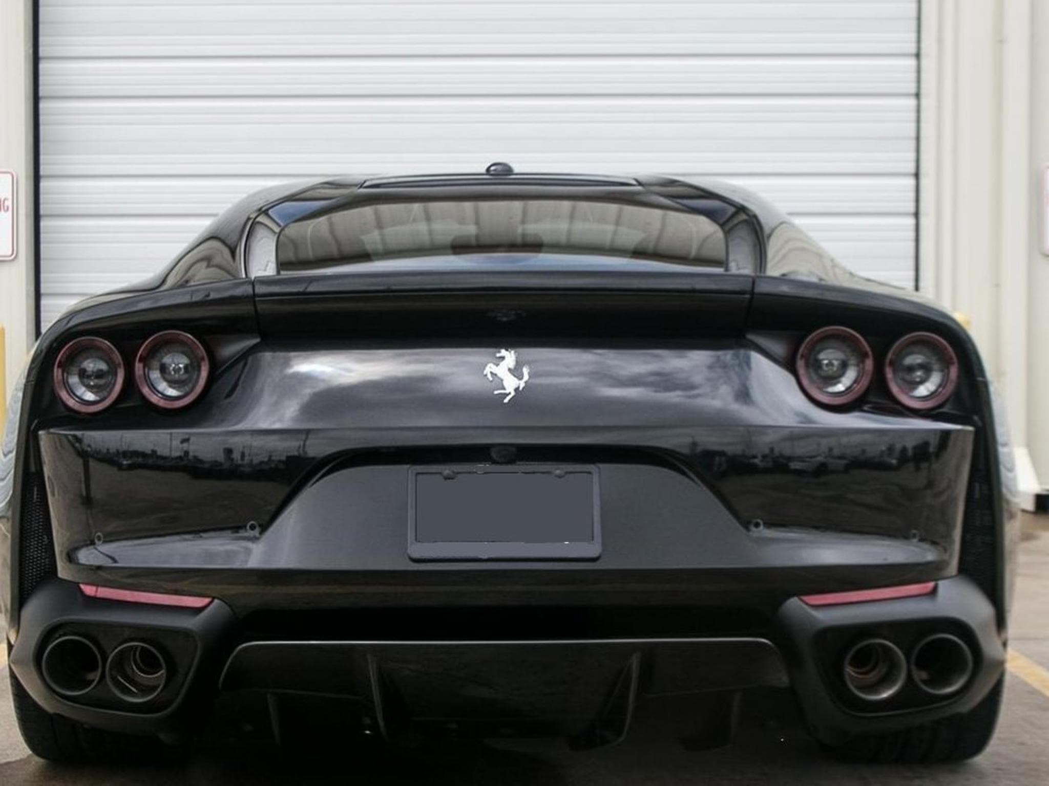 Ferrari 812 Superfast (2018) - Foto 2