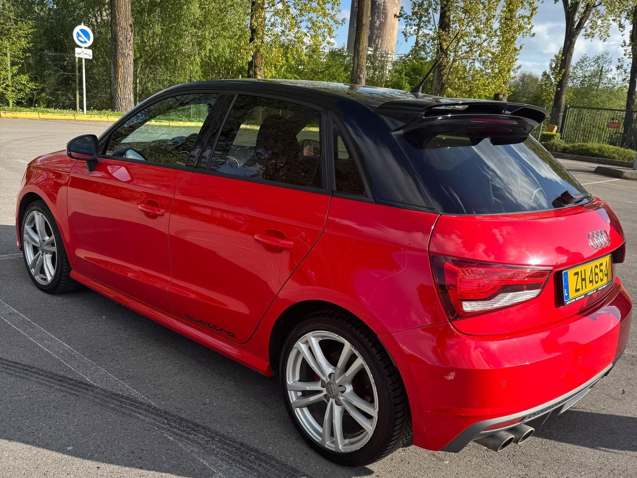 Audi S1 Sportback 2.0 TFSI Quattro (2015) - Foto 2