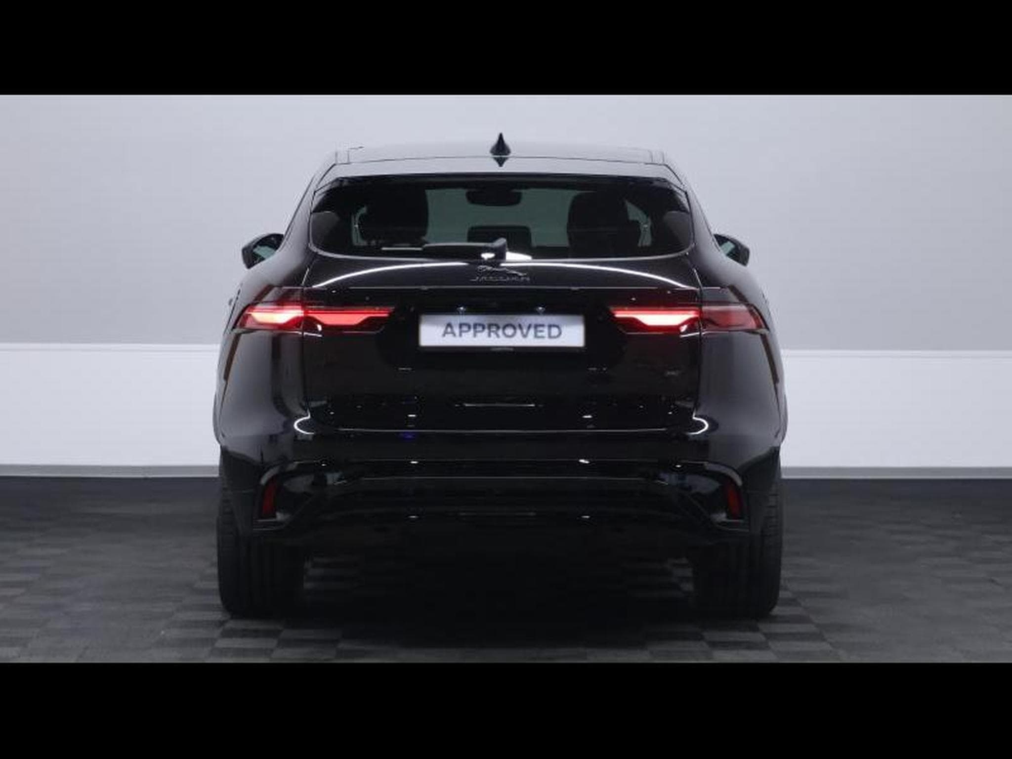 Jaguar F-Pace P400e SE (2022) - Foto 5